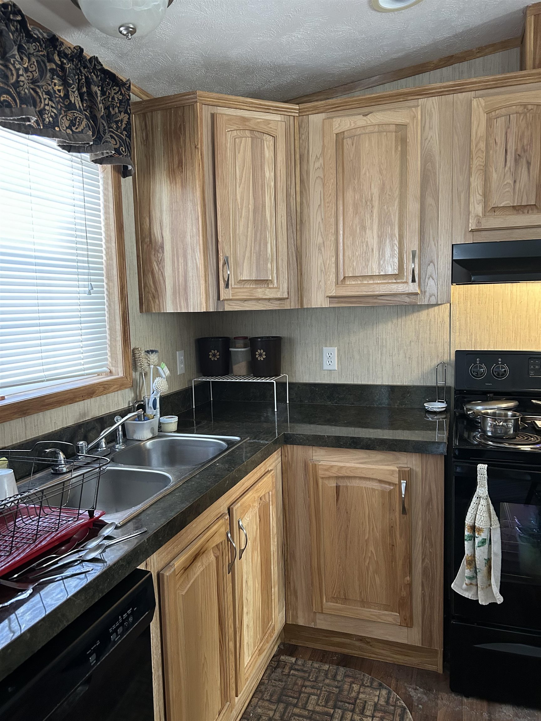 43 Fieldstone Lane Property Photo 11