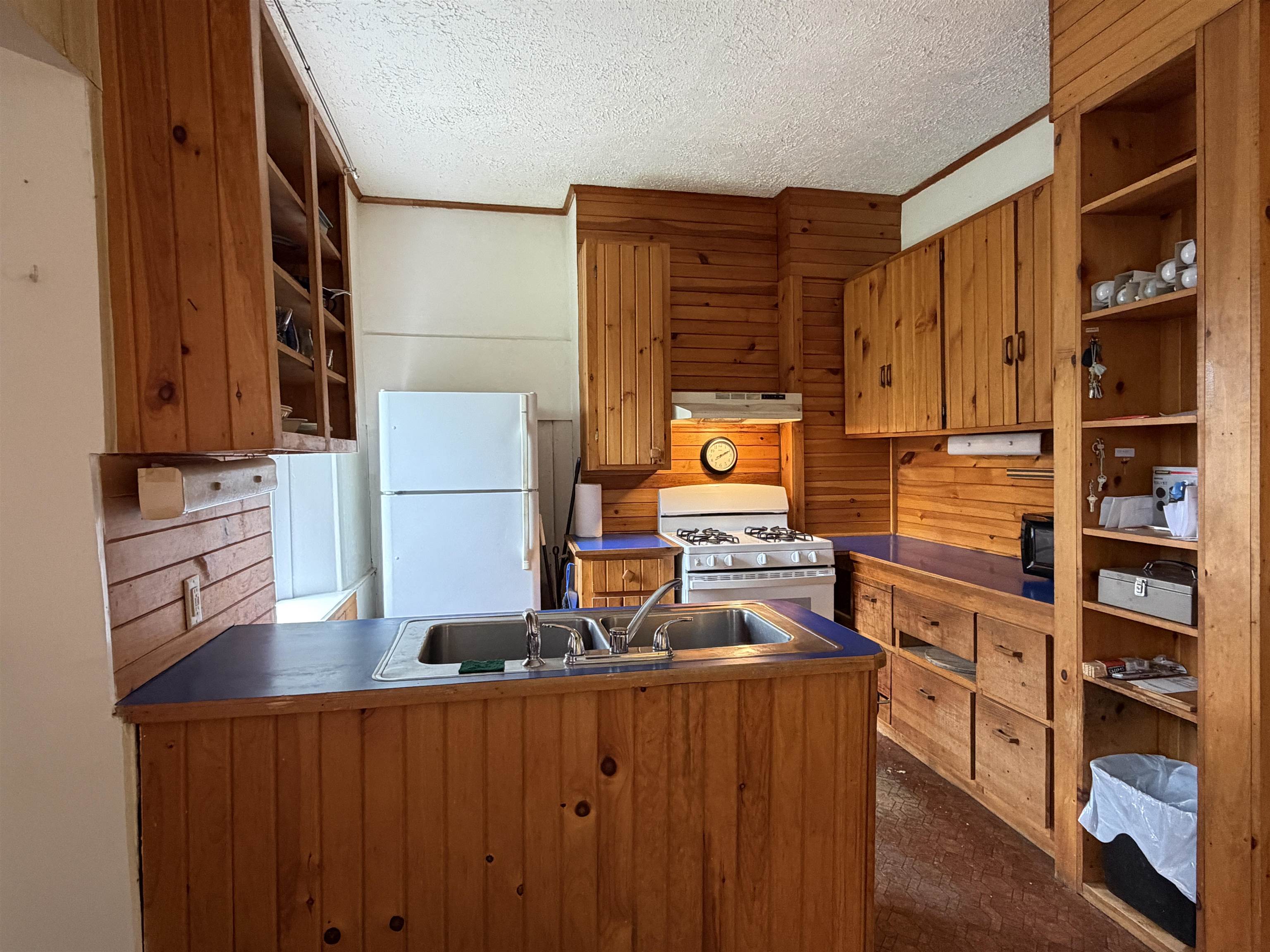 632 Morristown Corners Road Property Photo 11