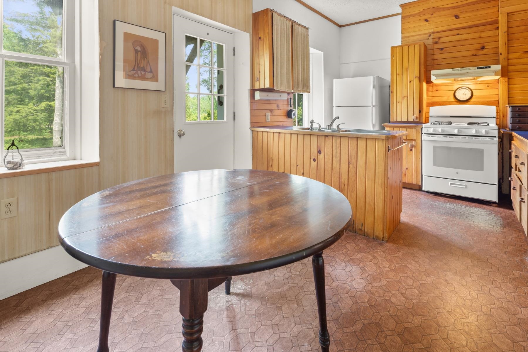632 Morristown Corners Road Property Photo 14