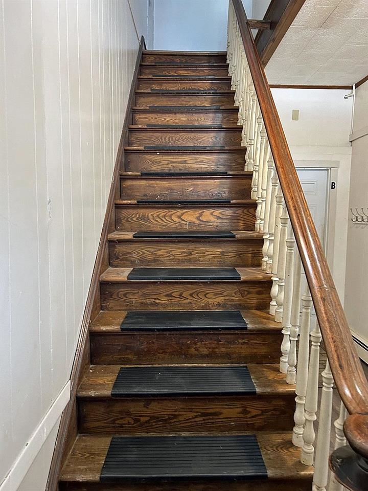 9 River Street Property Photo 17