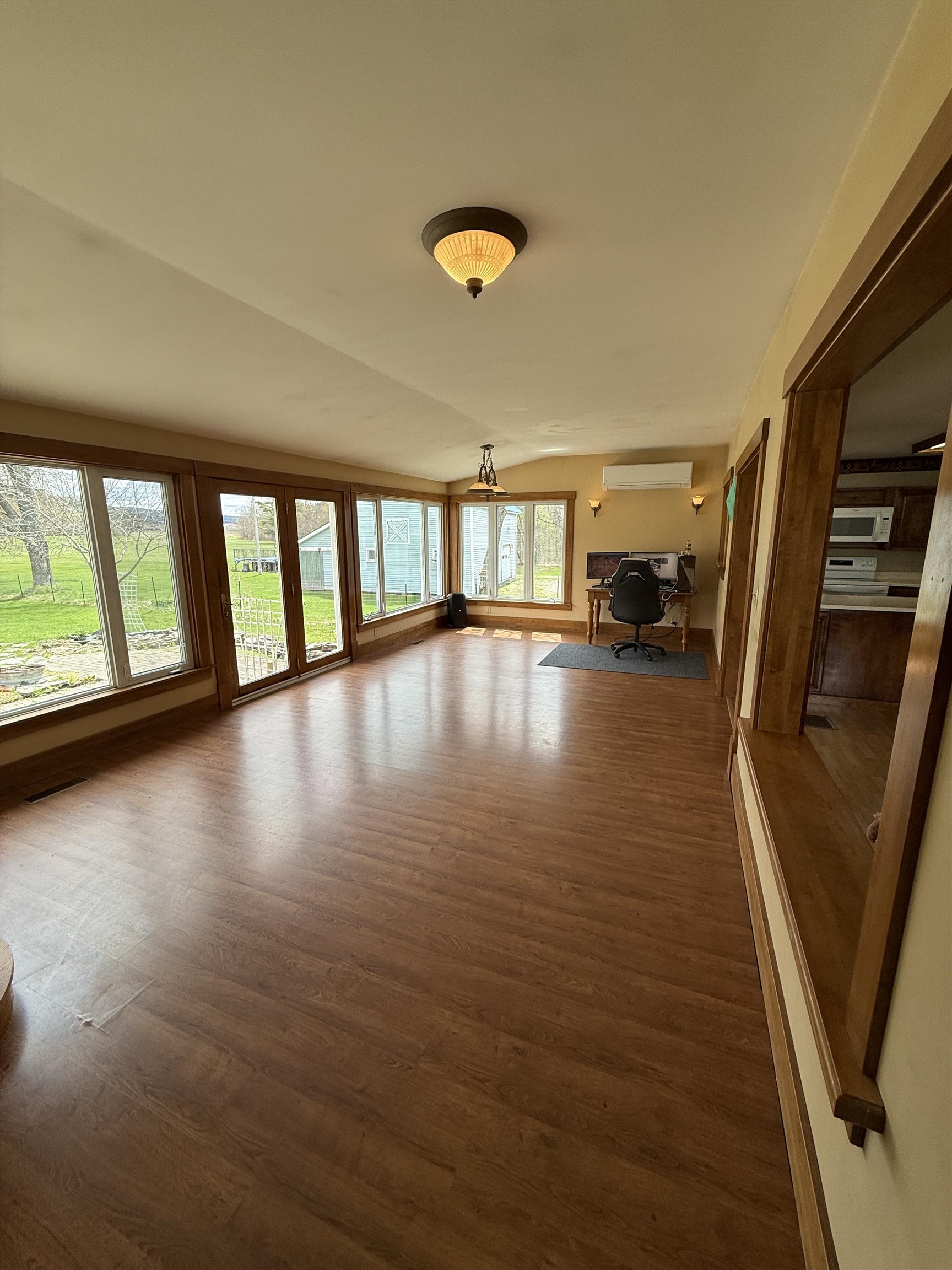 220 Hall Stream Road Property Photo 10