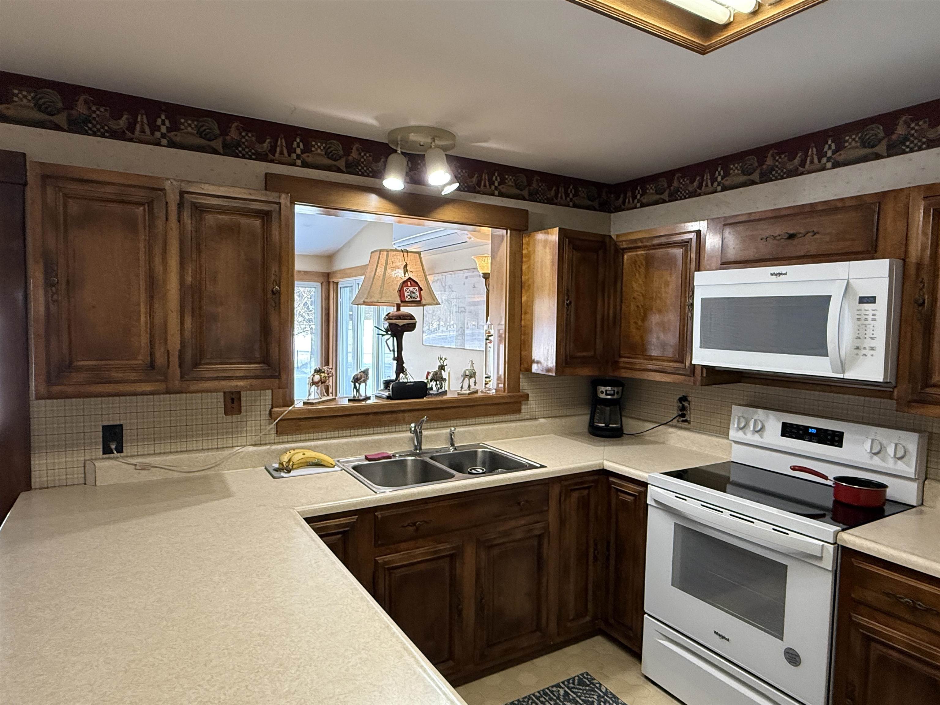 220 Hall Stream Road Property Photo 15