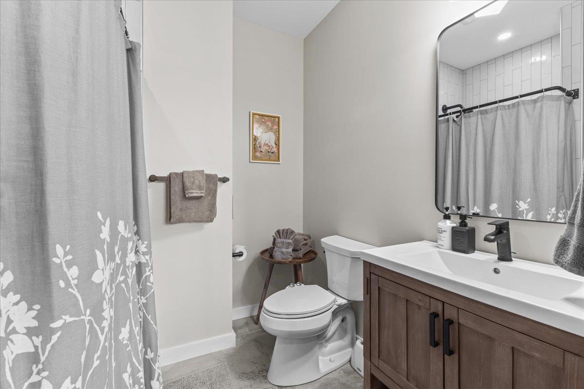 47 Salvas Lane Property Photo 25