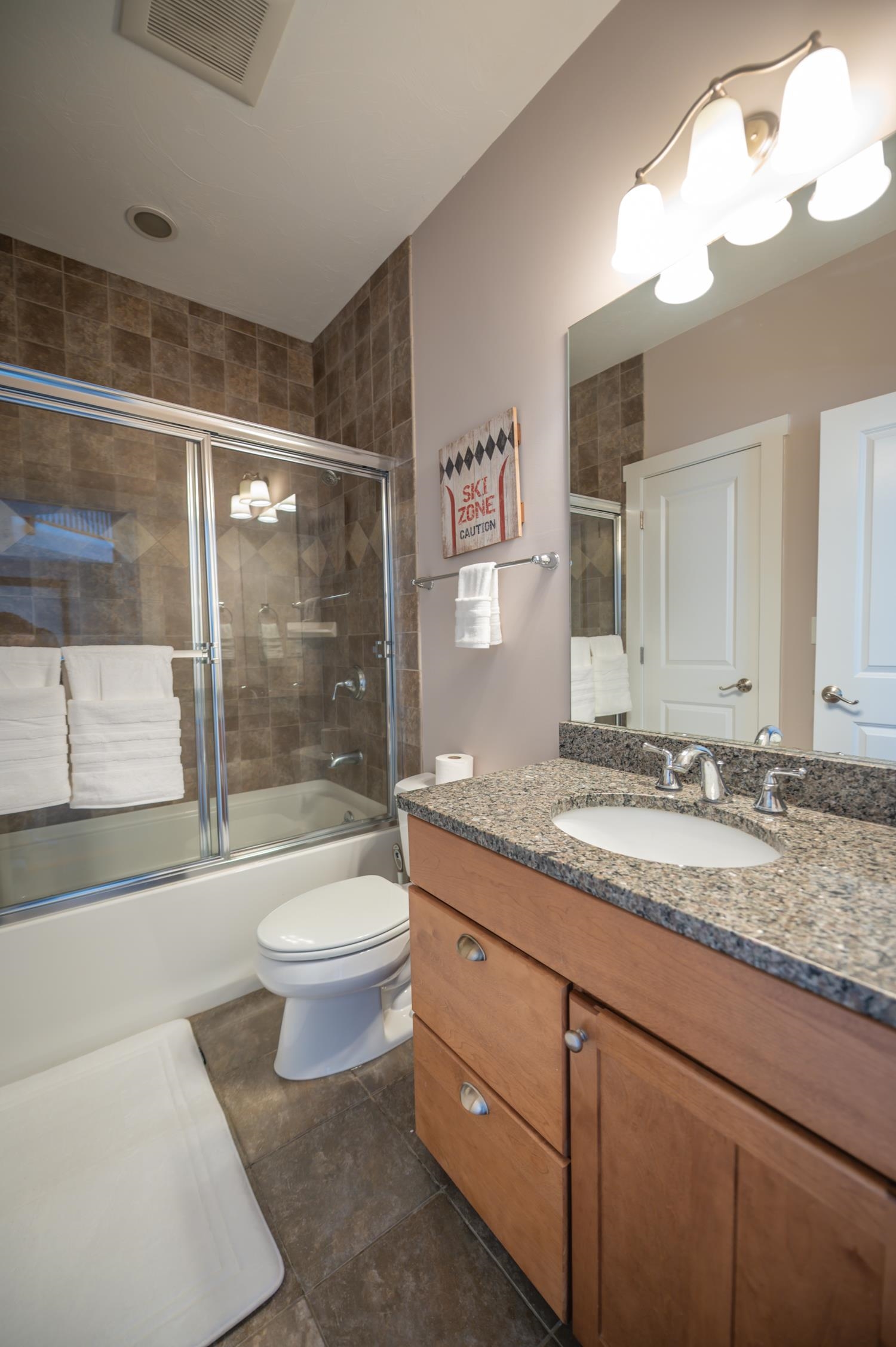 15b Boulder Ridge Drive Property Photo 14