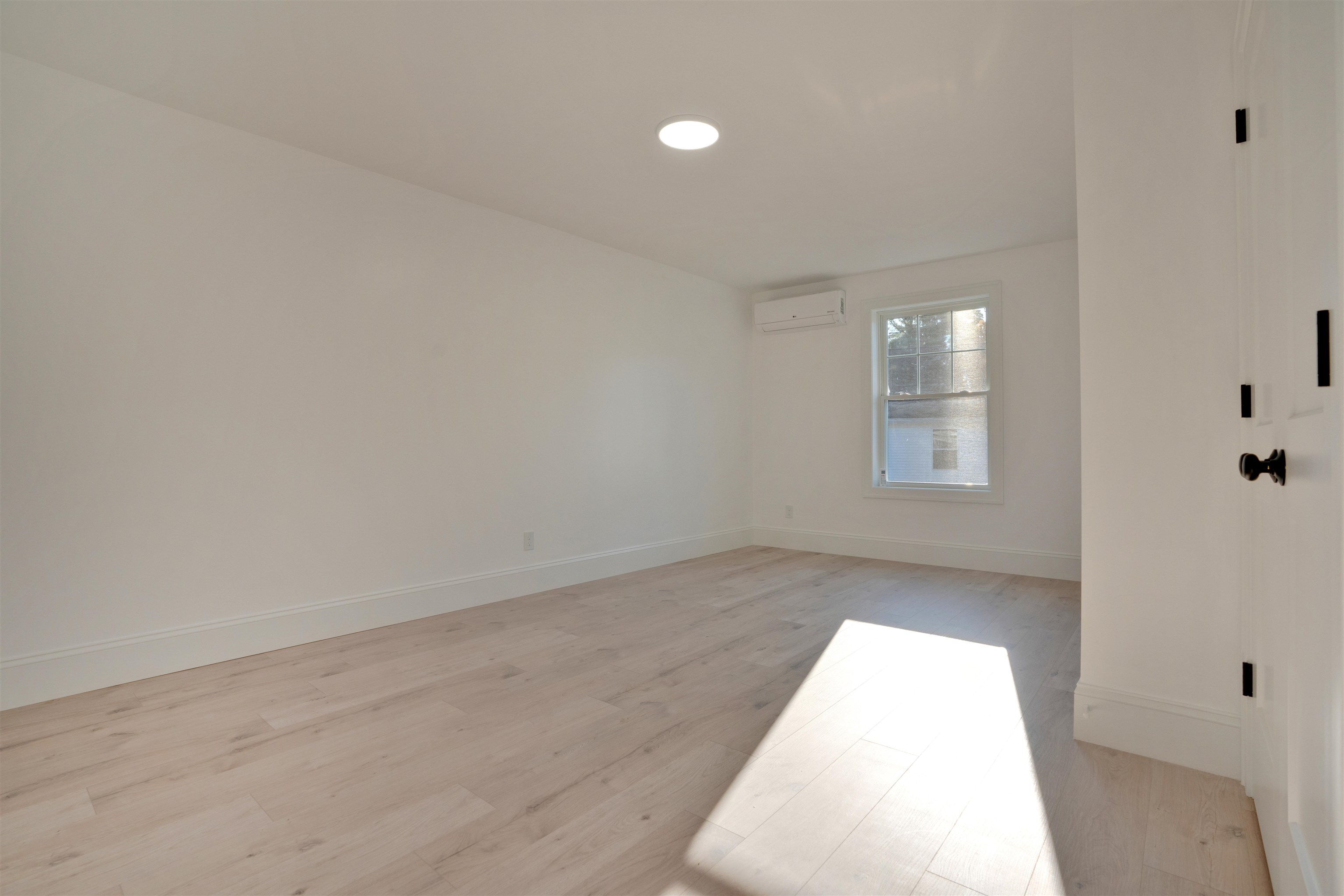 2 Cape Coral Way Property Photo 11
