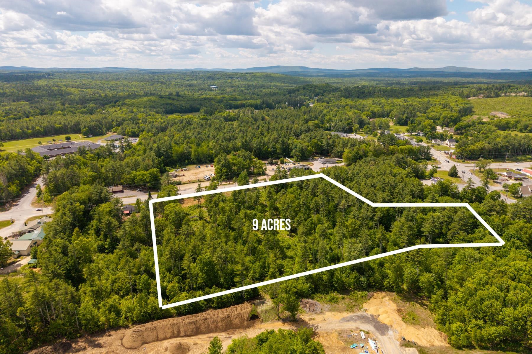 559 Calef Highway Property Photo 4