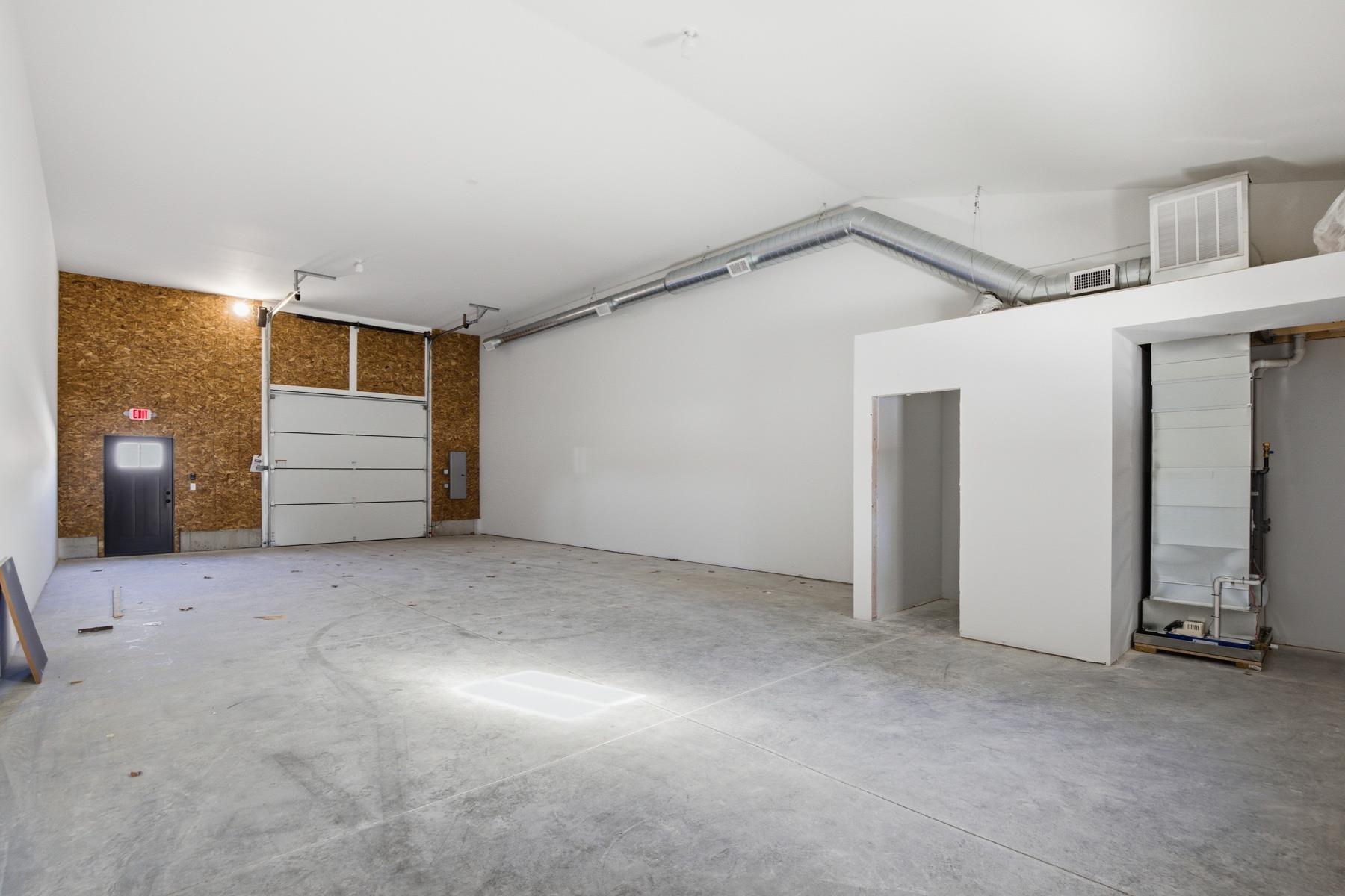 300 Exeter Road Property Photo 10