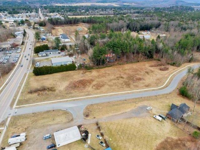 350 Rte 7 South Property Photo 14