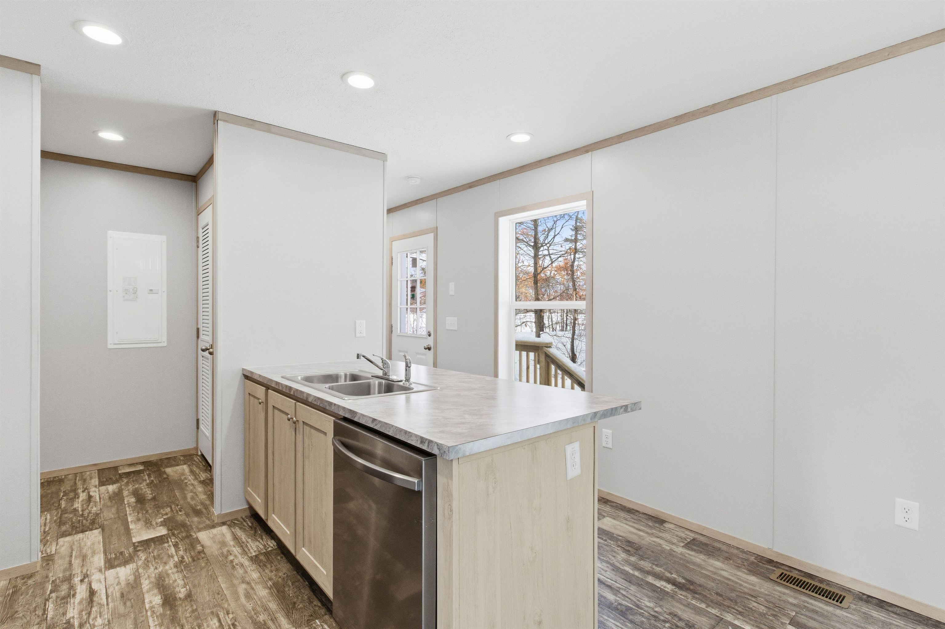 64 O'keefe Circle Property Photo 4