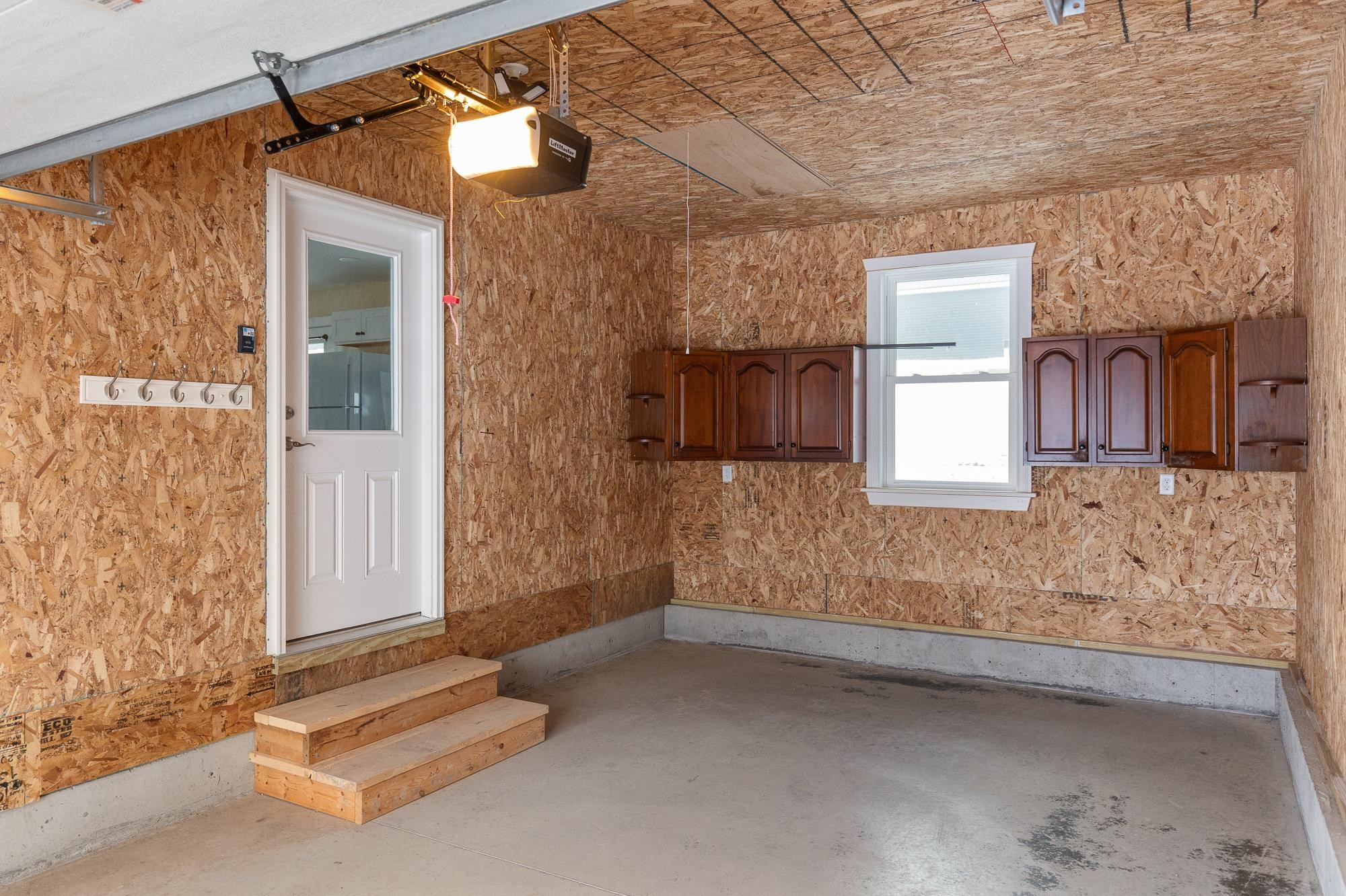102 East Shore Drive Property Photo 23