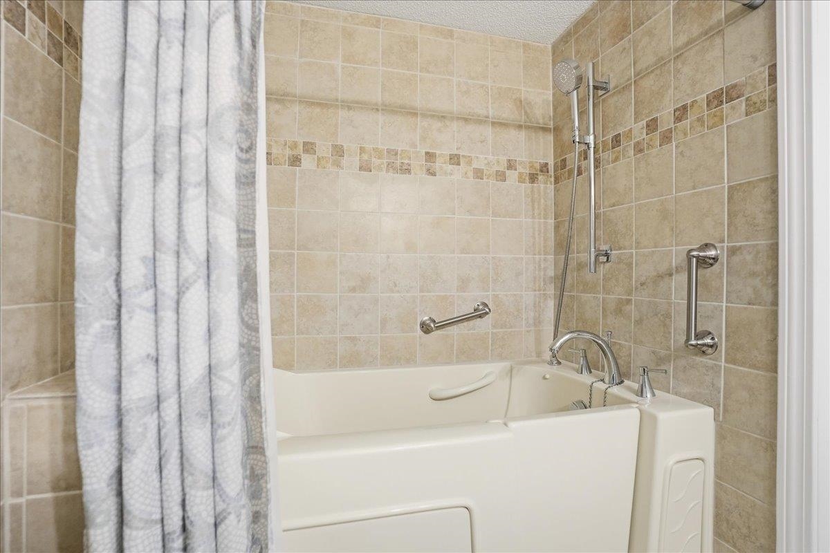 6133 The Terraces Property Photo 27