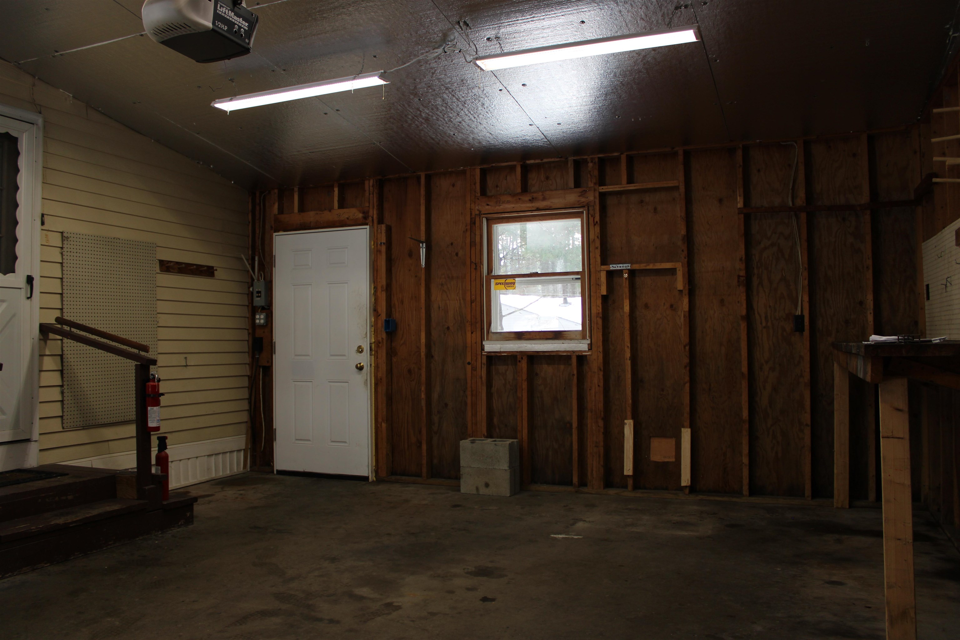 25 Sunset Drive Property Photo 22