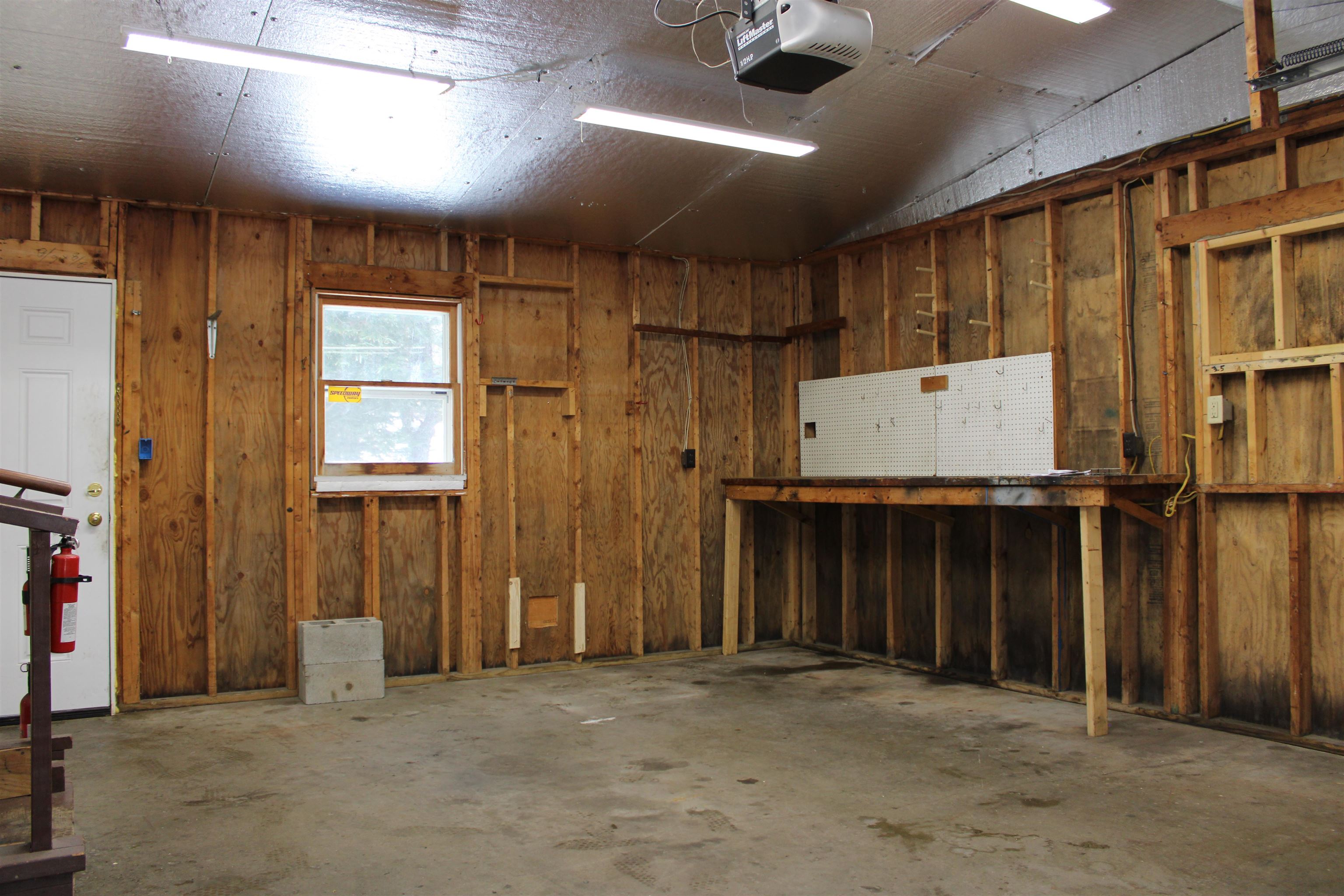 25 Sunset Drive Property Photo 24
