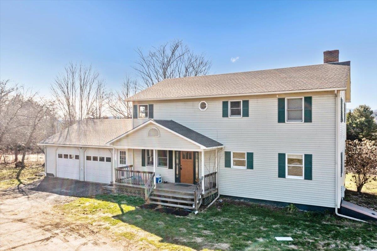 3614 Creek Road Property Photo 3