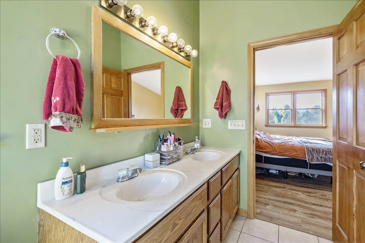 3614 Creek Road Property Photo 40