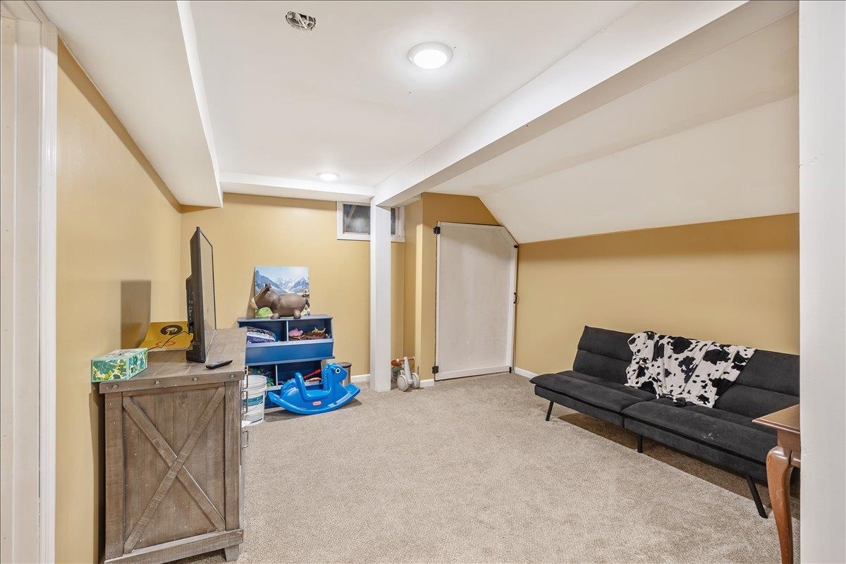 3614 Creek Road Property Photo 52