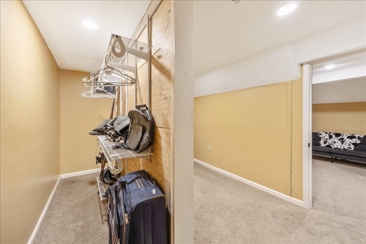 3614 Creek Road Property Photo 55