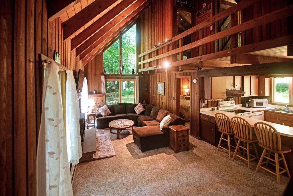 1 Frog Hollow Property Photo 8
