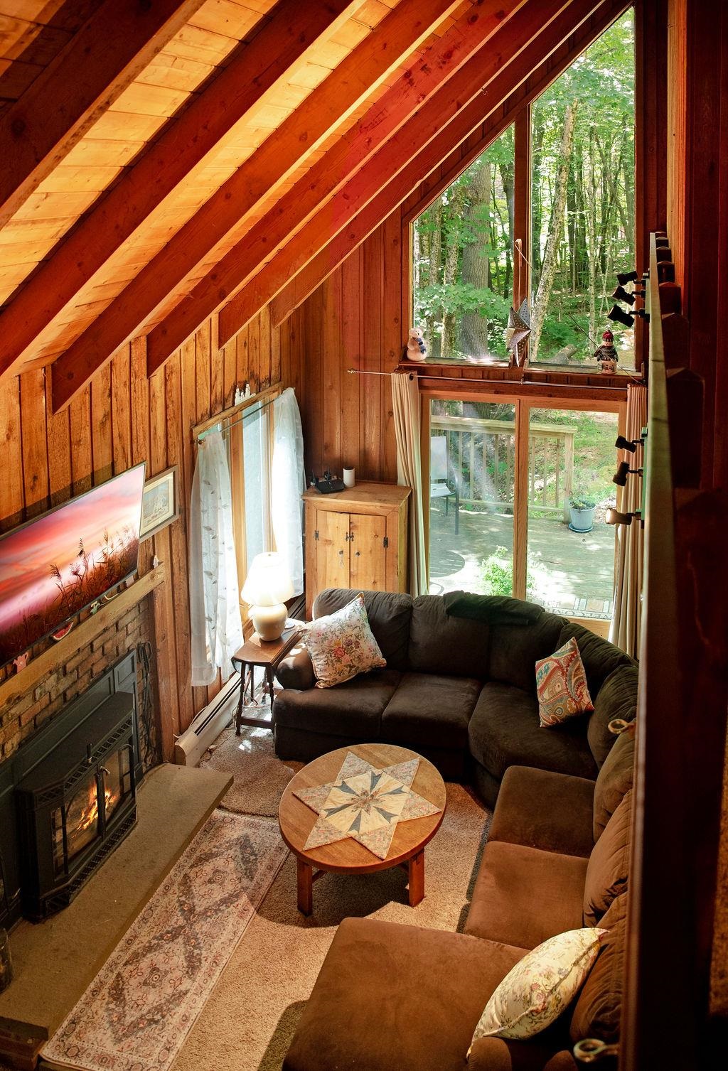 1 Frog Hollow Property Photo 13