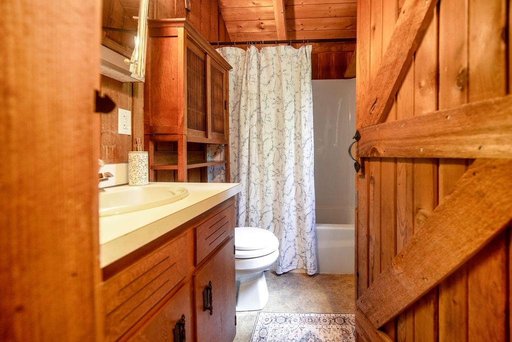 1 Frog Hollow Property Photo 22