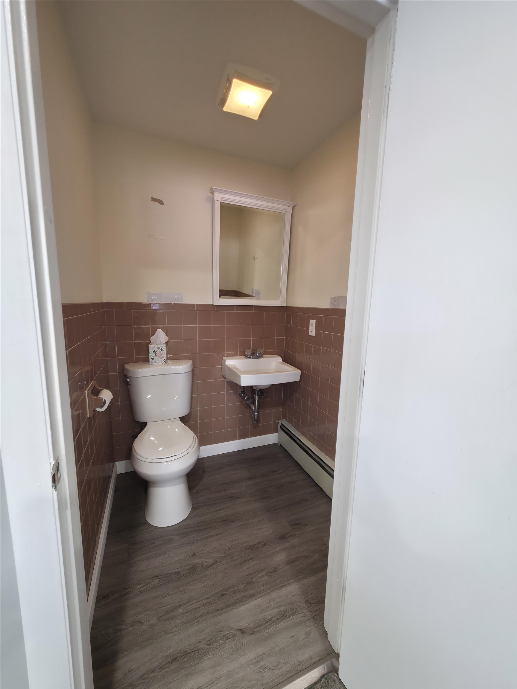 289 Main Street Property Photo 8