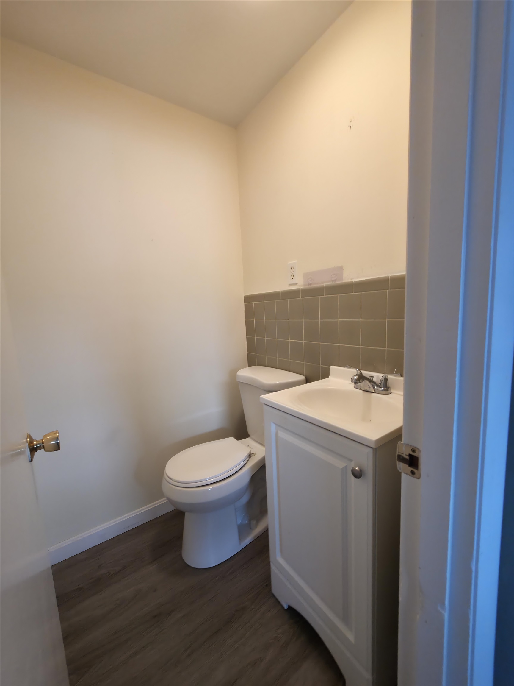 289 Main Street Property Photo 13