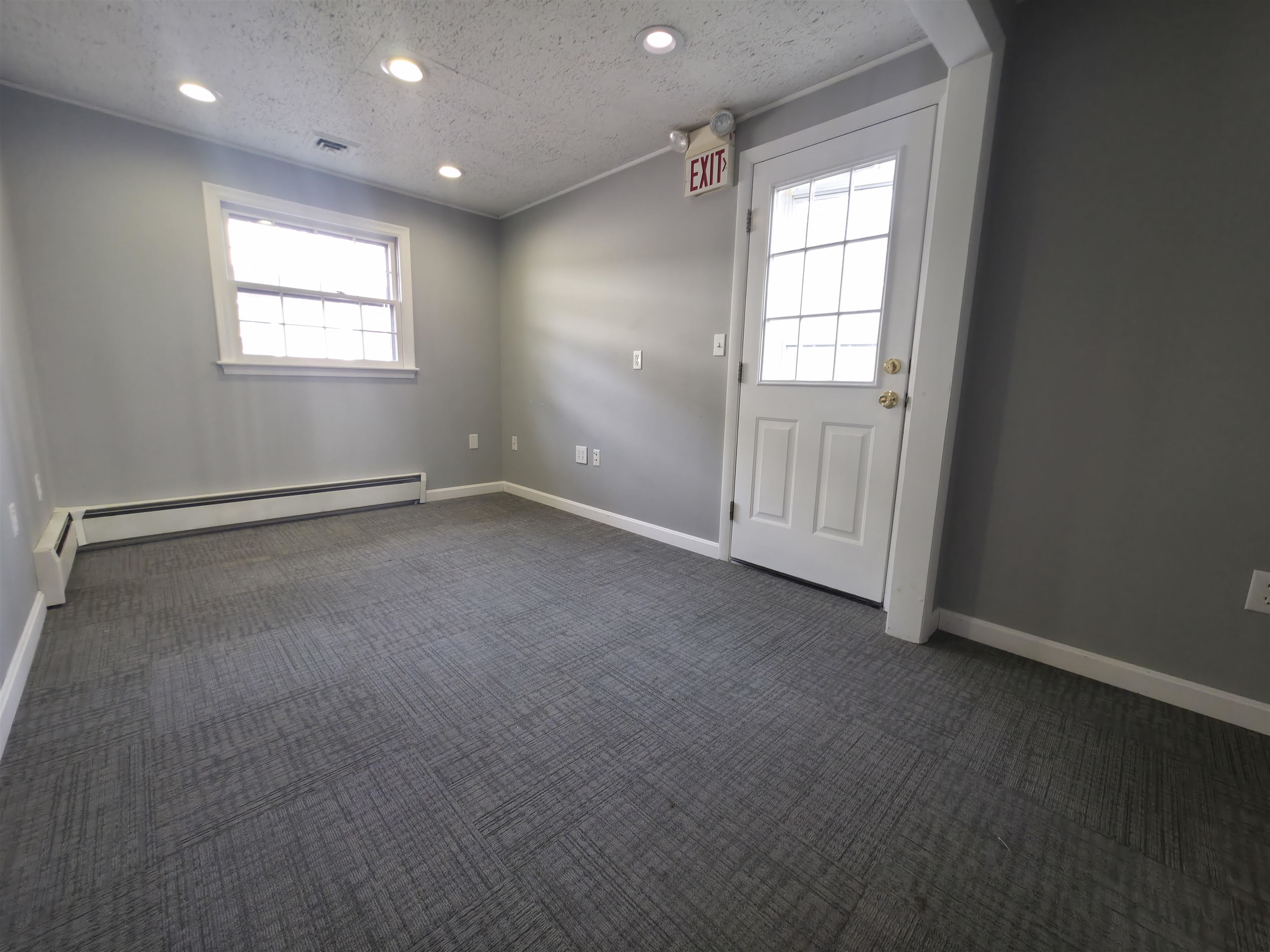 289 Main Street Property Photo 17