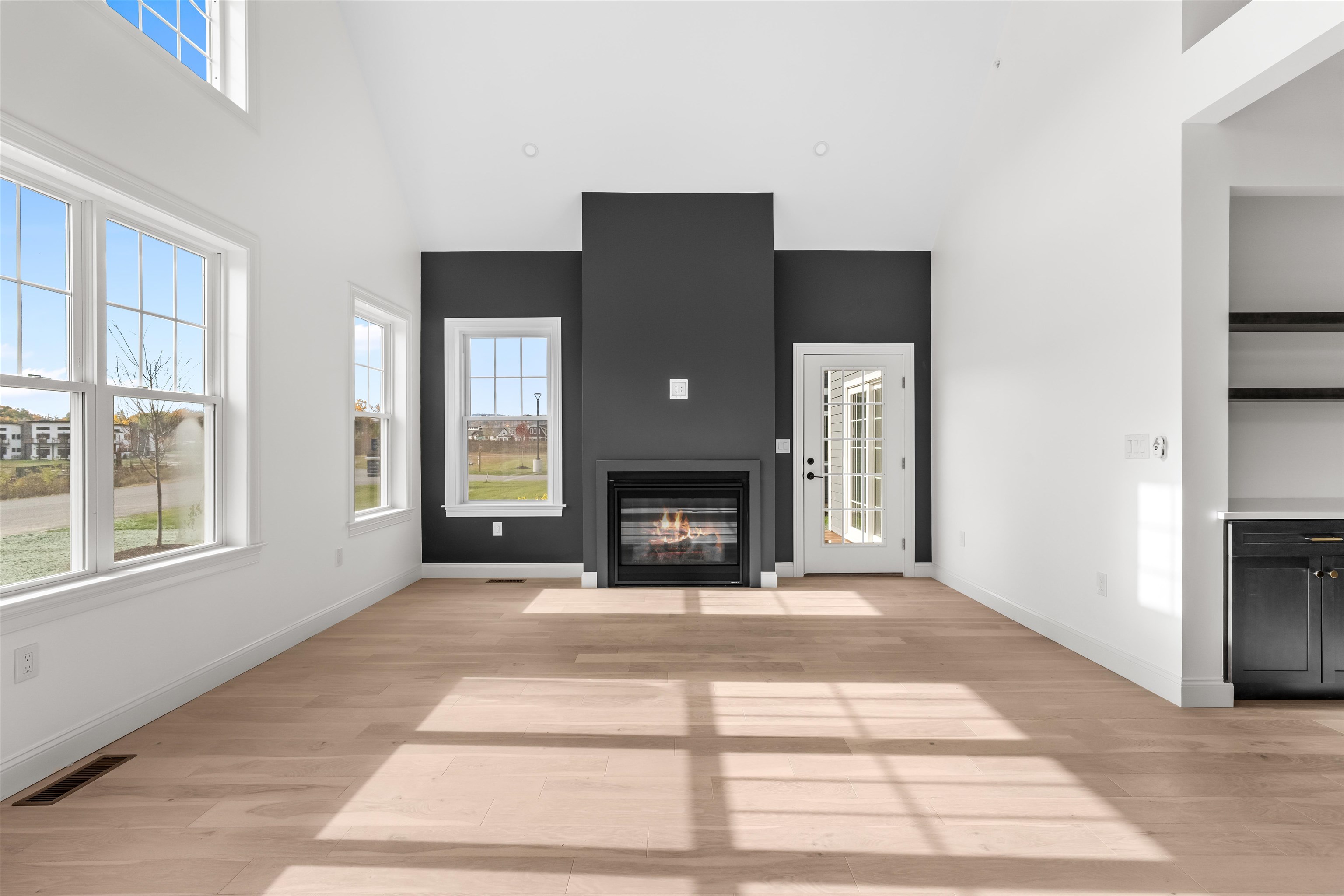 8 Benjamin Lane Property Photo 8