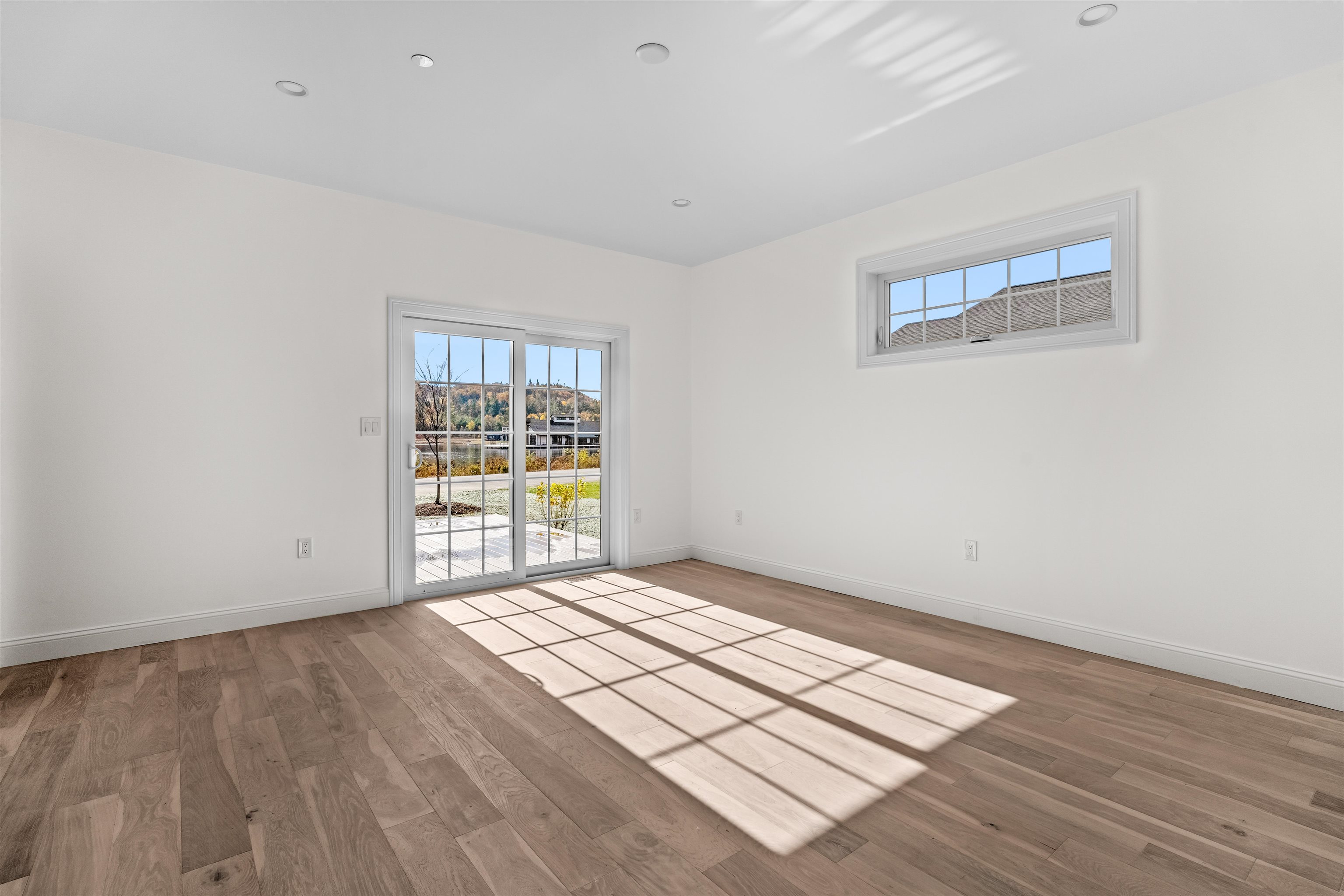 8 Benjamin Lane Property Photo 14