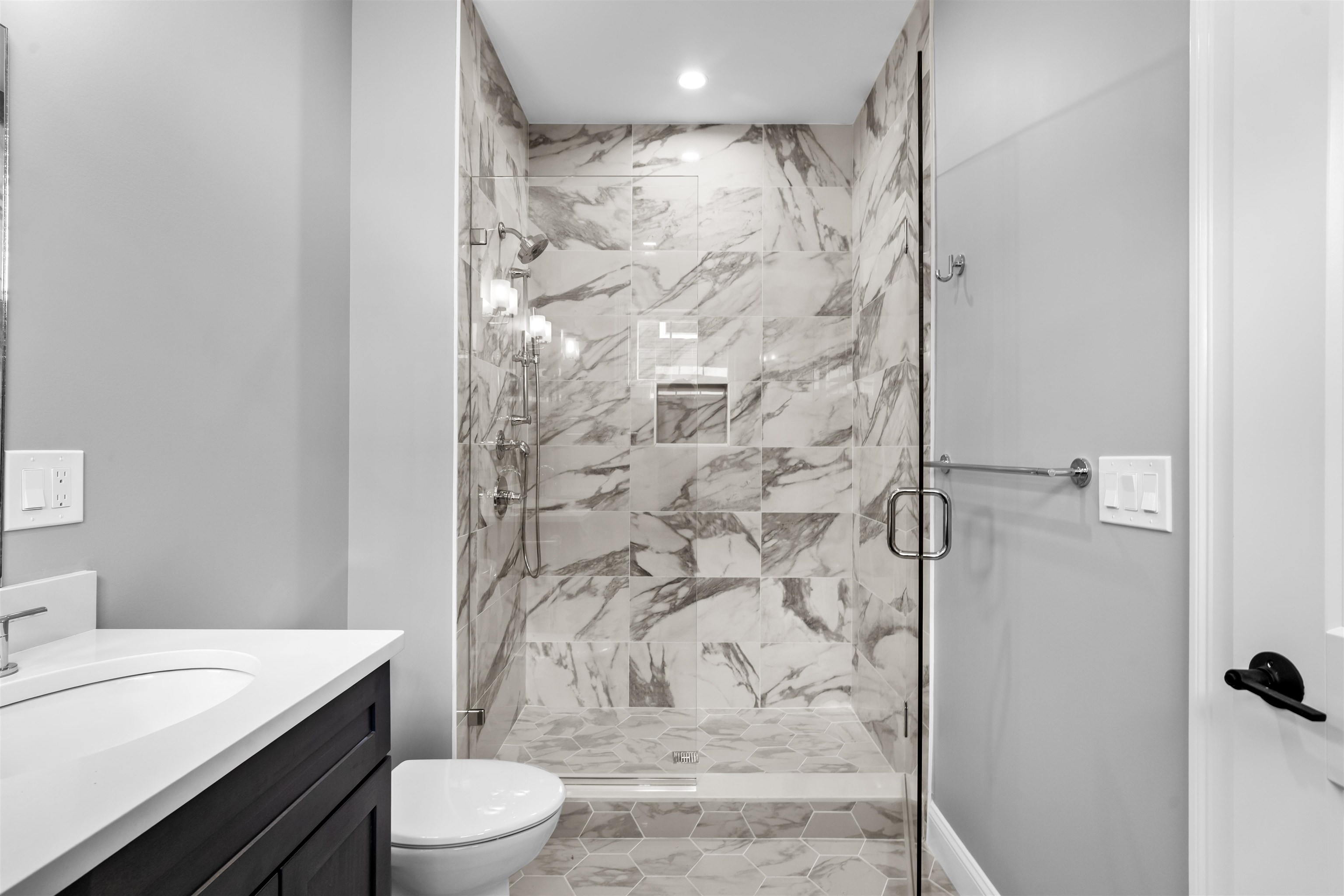 8 Benjamin Lane Property Photo 19