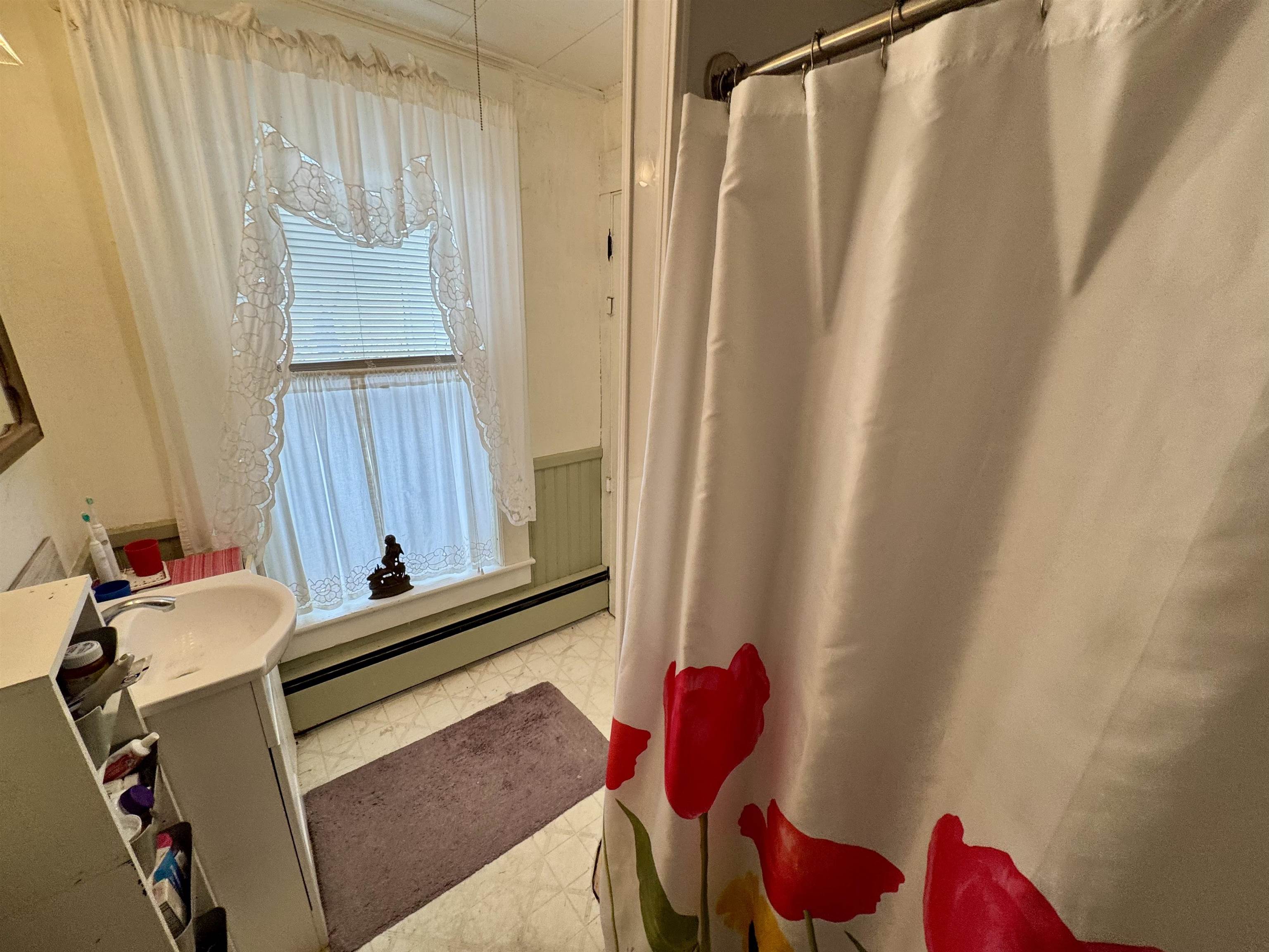 20 Pine Street Property Photo 9