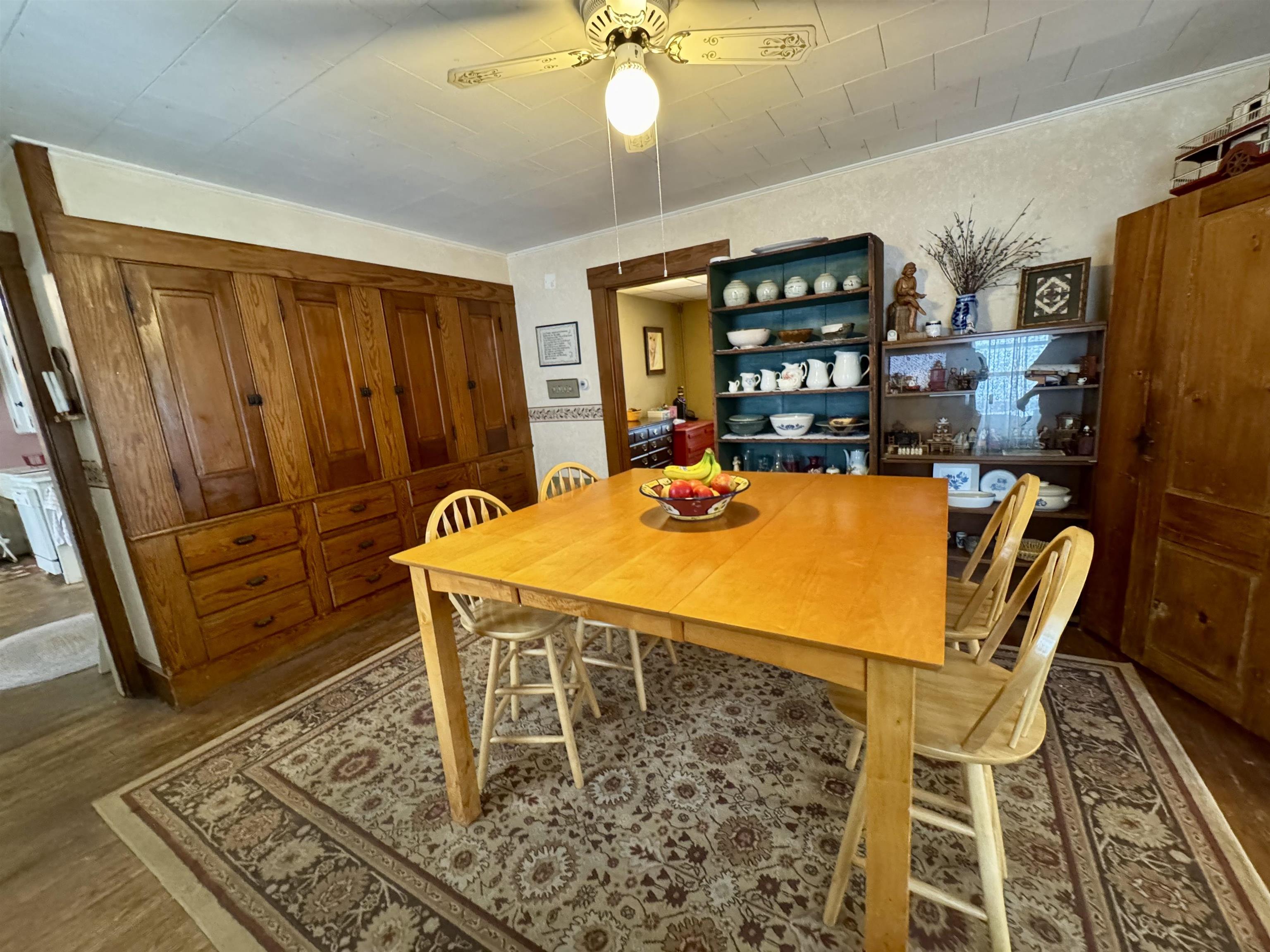 20 Pine Street Property Photo 11