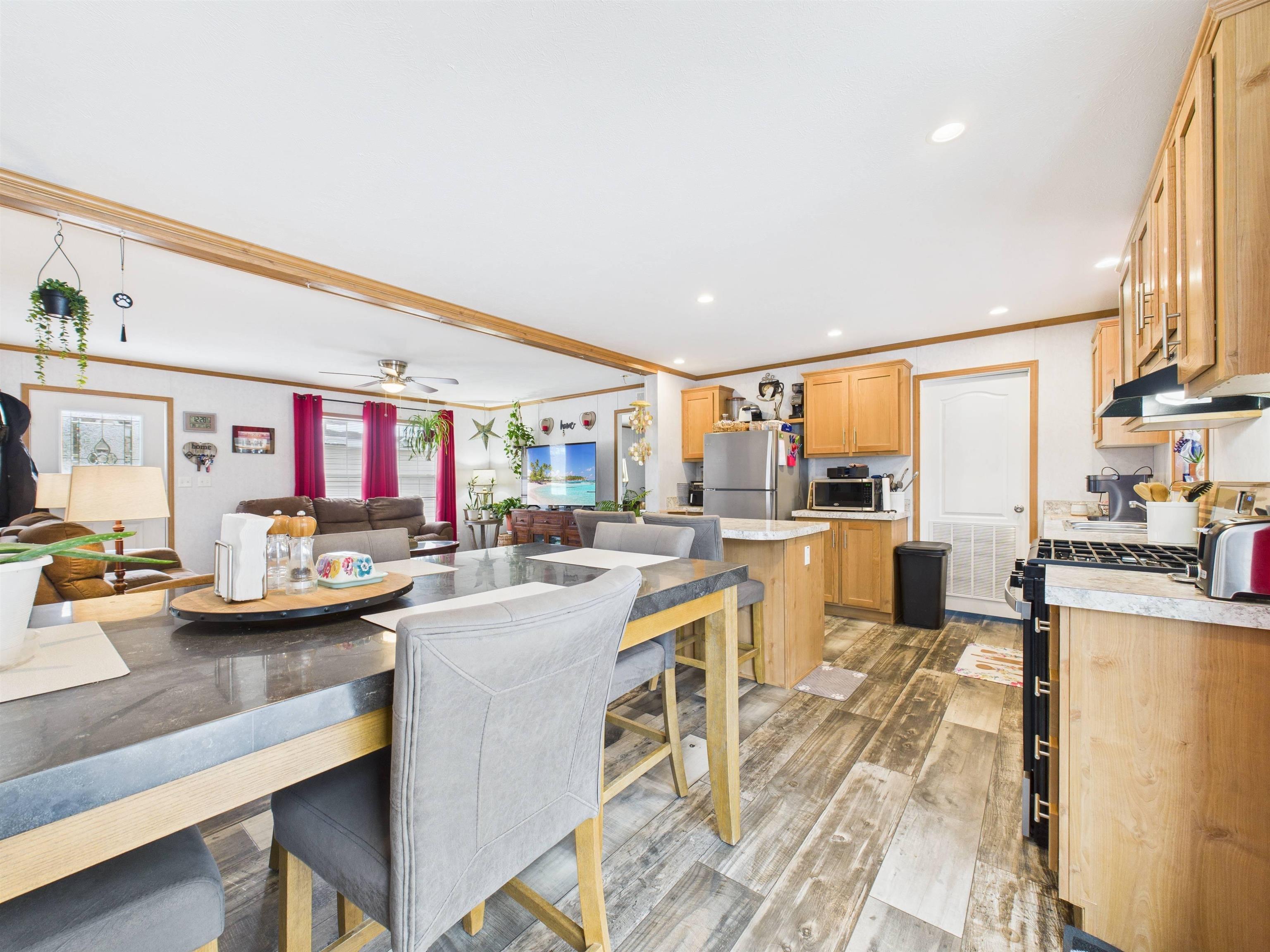 67 Oriole Avenue Property Photo 11