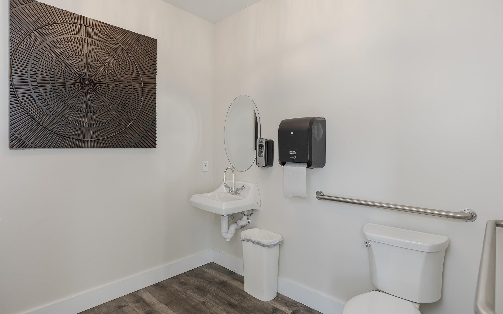 60 Dearborn Circle Property Photo 7