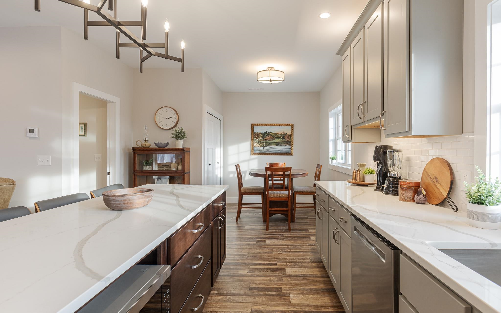60 Dearborn Circle Property Photo 22