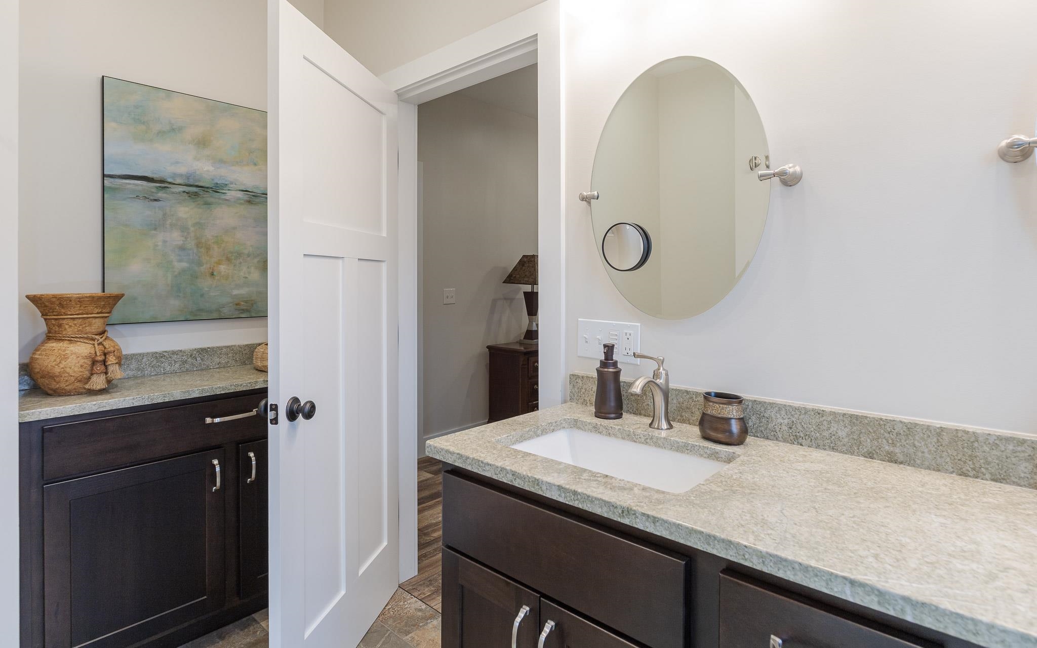 60 Dearborn Circle Property Photo 32