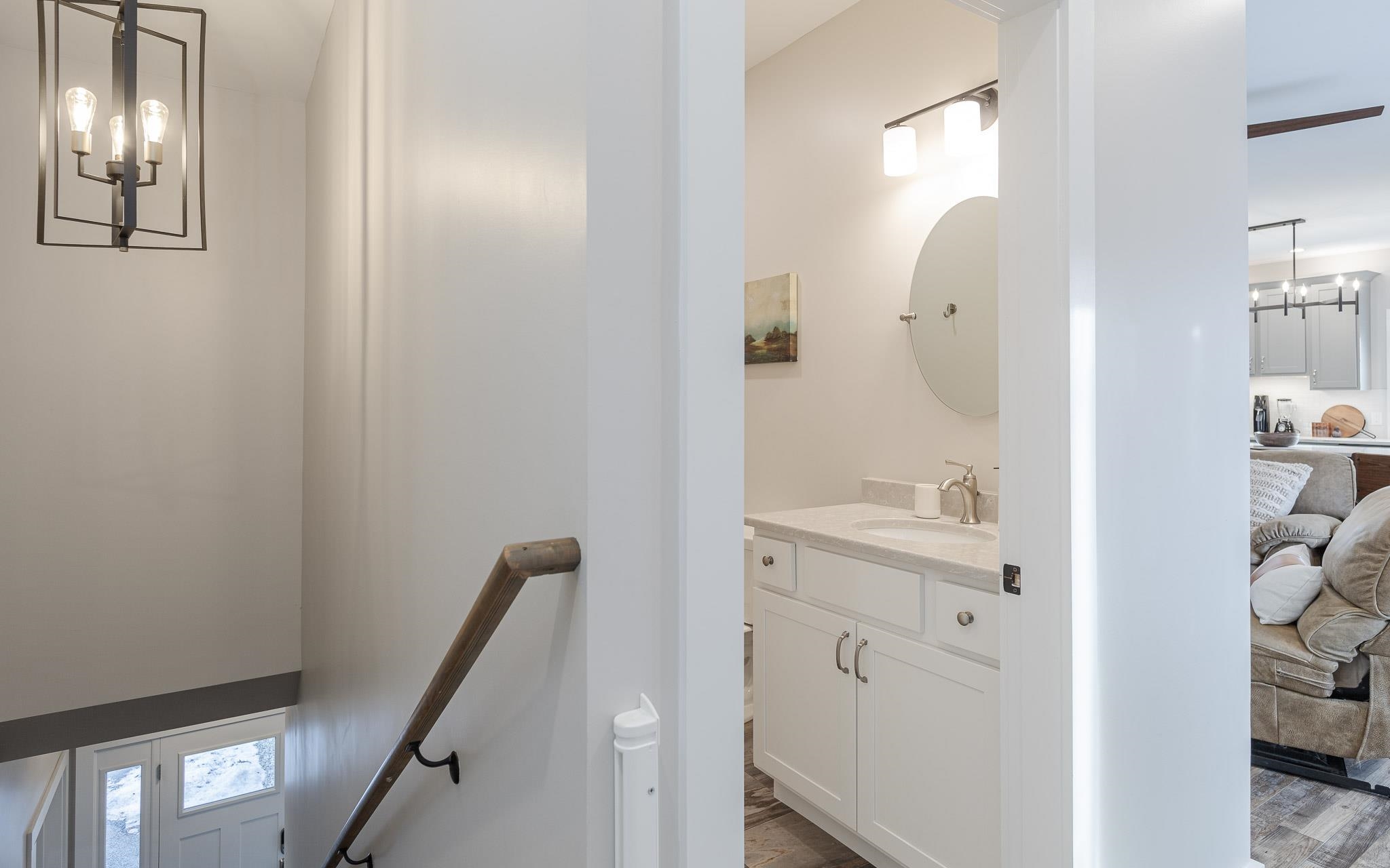 60 Dearborn Circle Property Photo 36