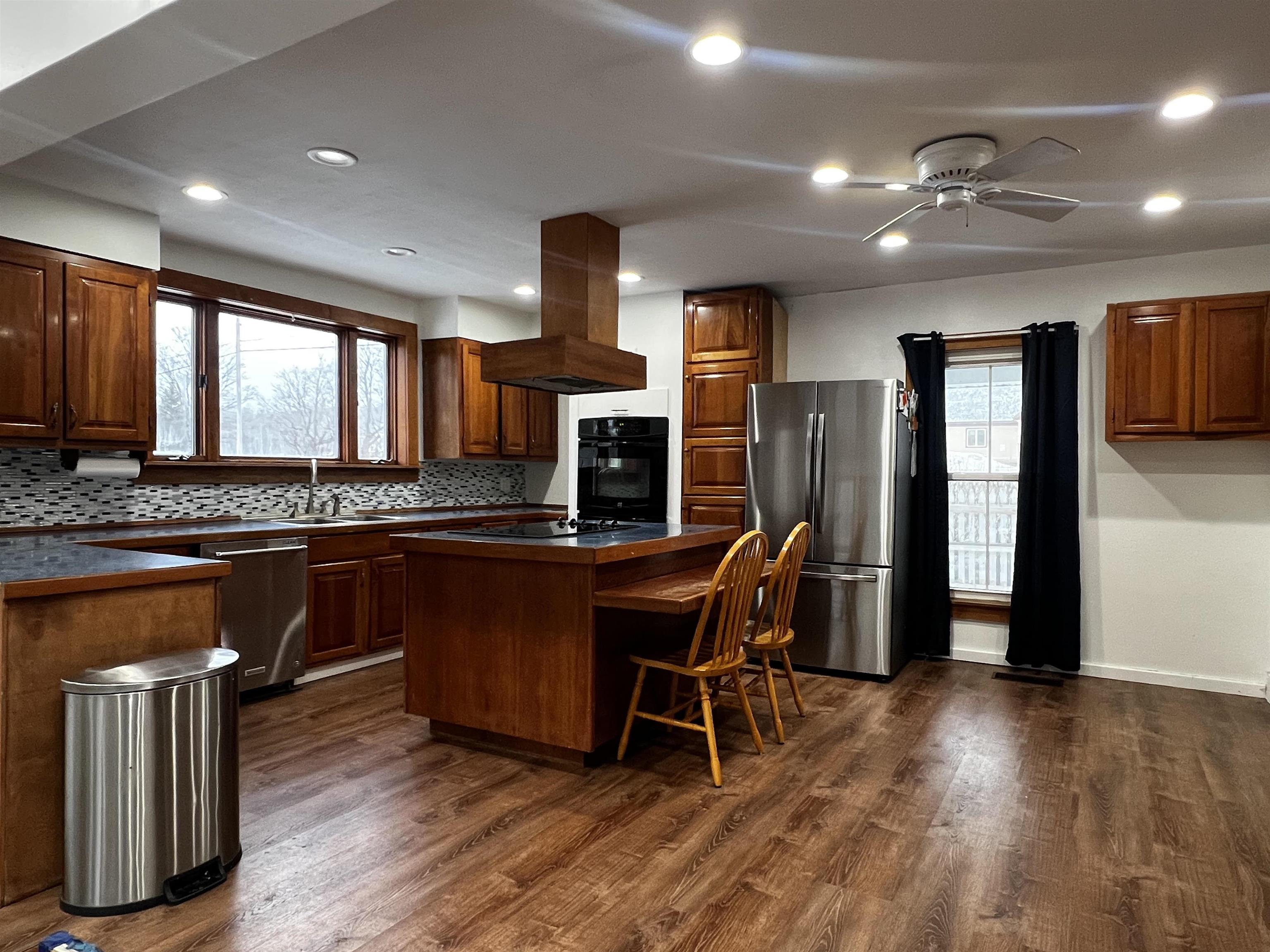 572 Route 140 Property Photo 5