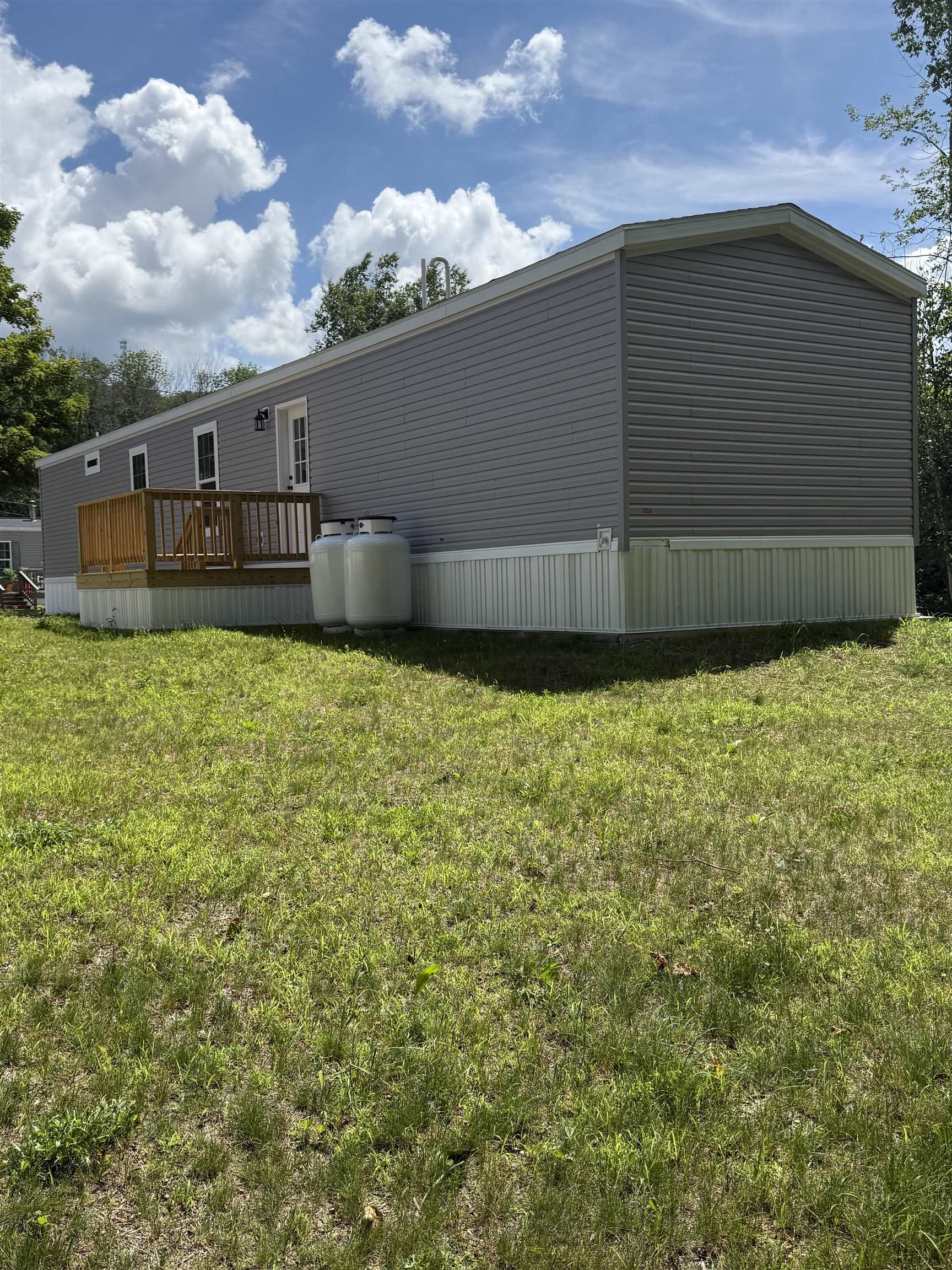 695 Dartmouth College Highway Property Photo 3