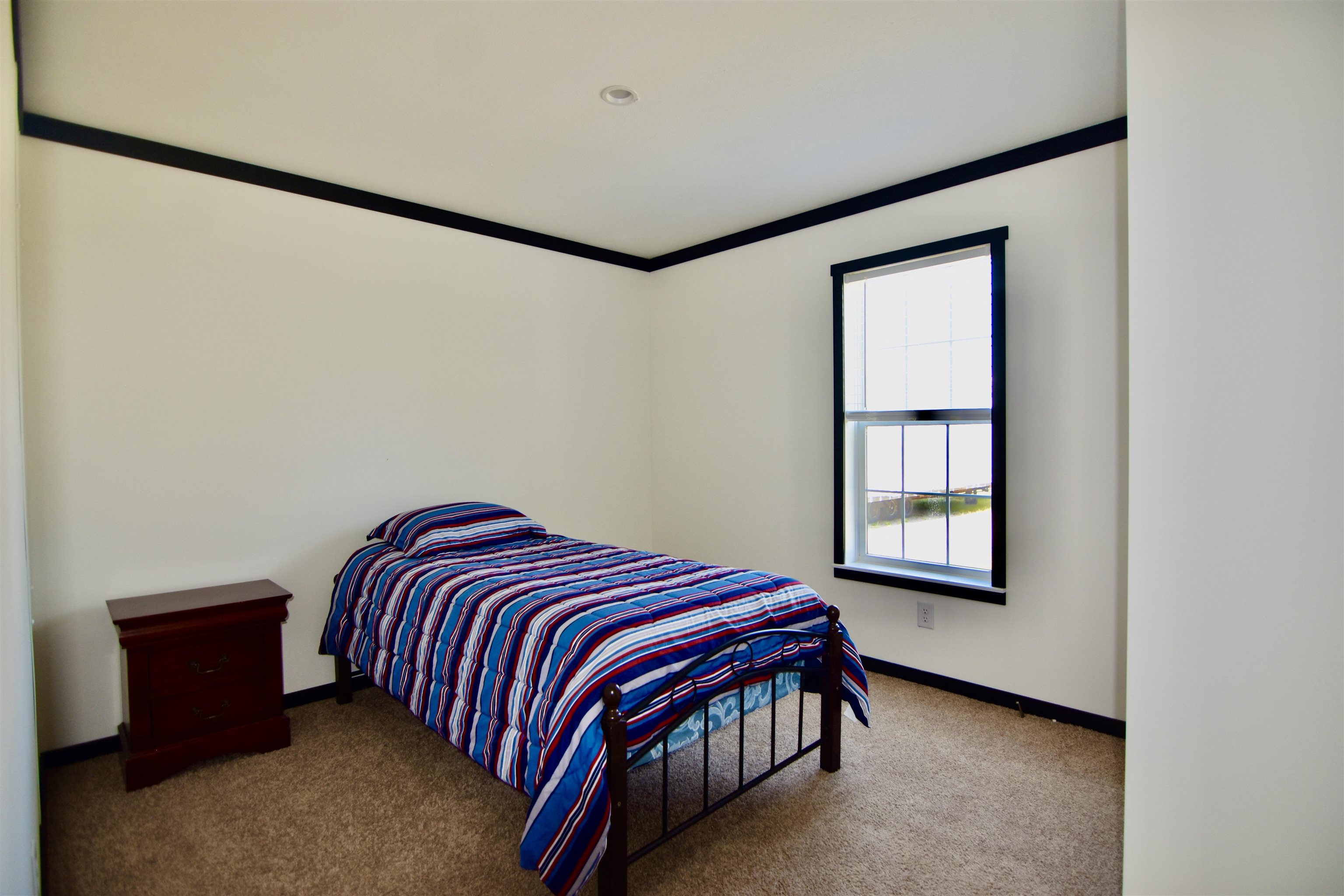 695 Dartmouth College Highway Property Photo 16