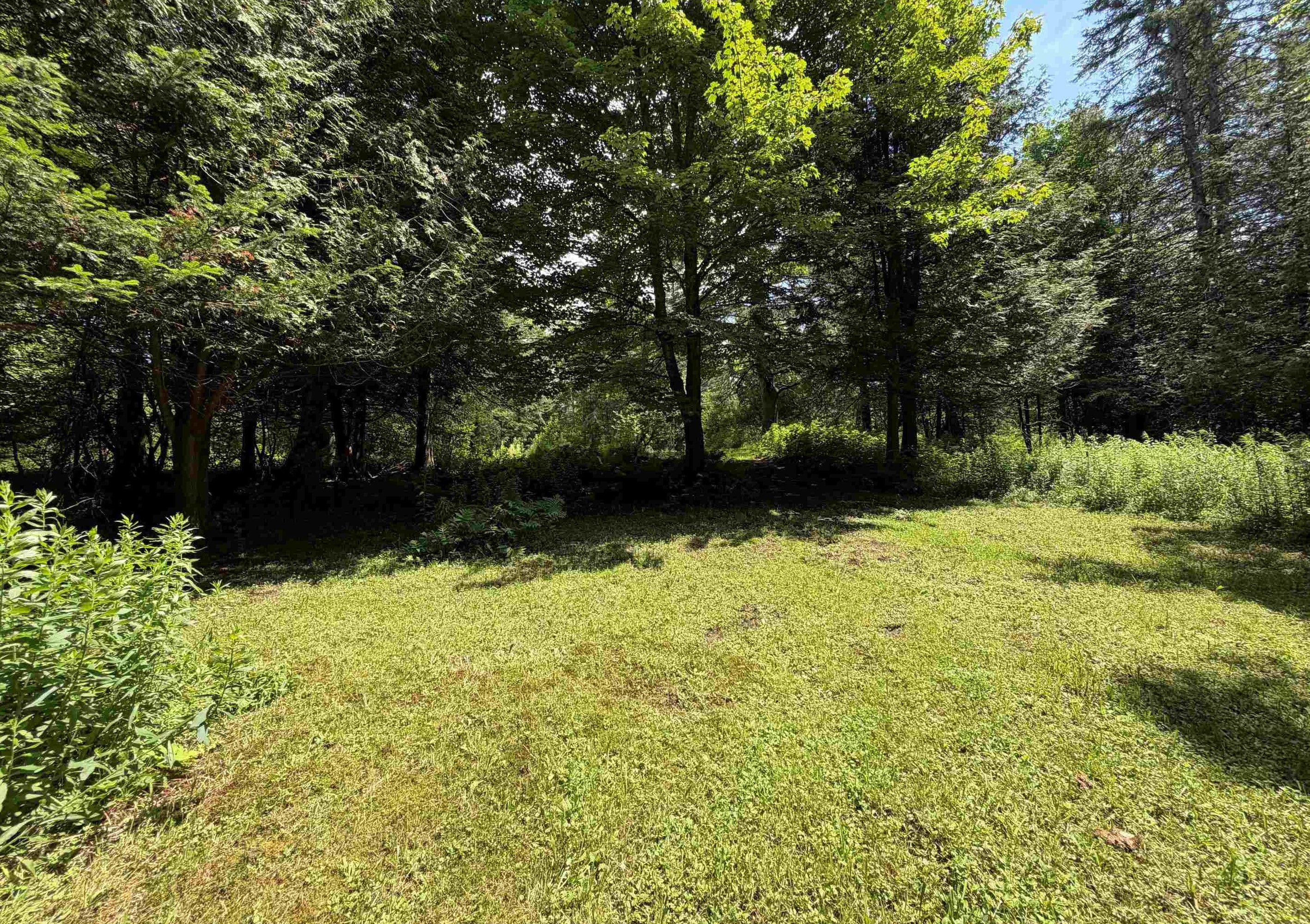 1090 Center Road Property Photo 11
