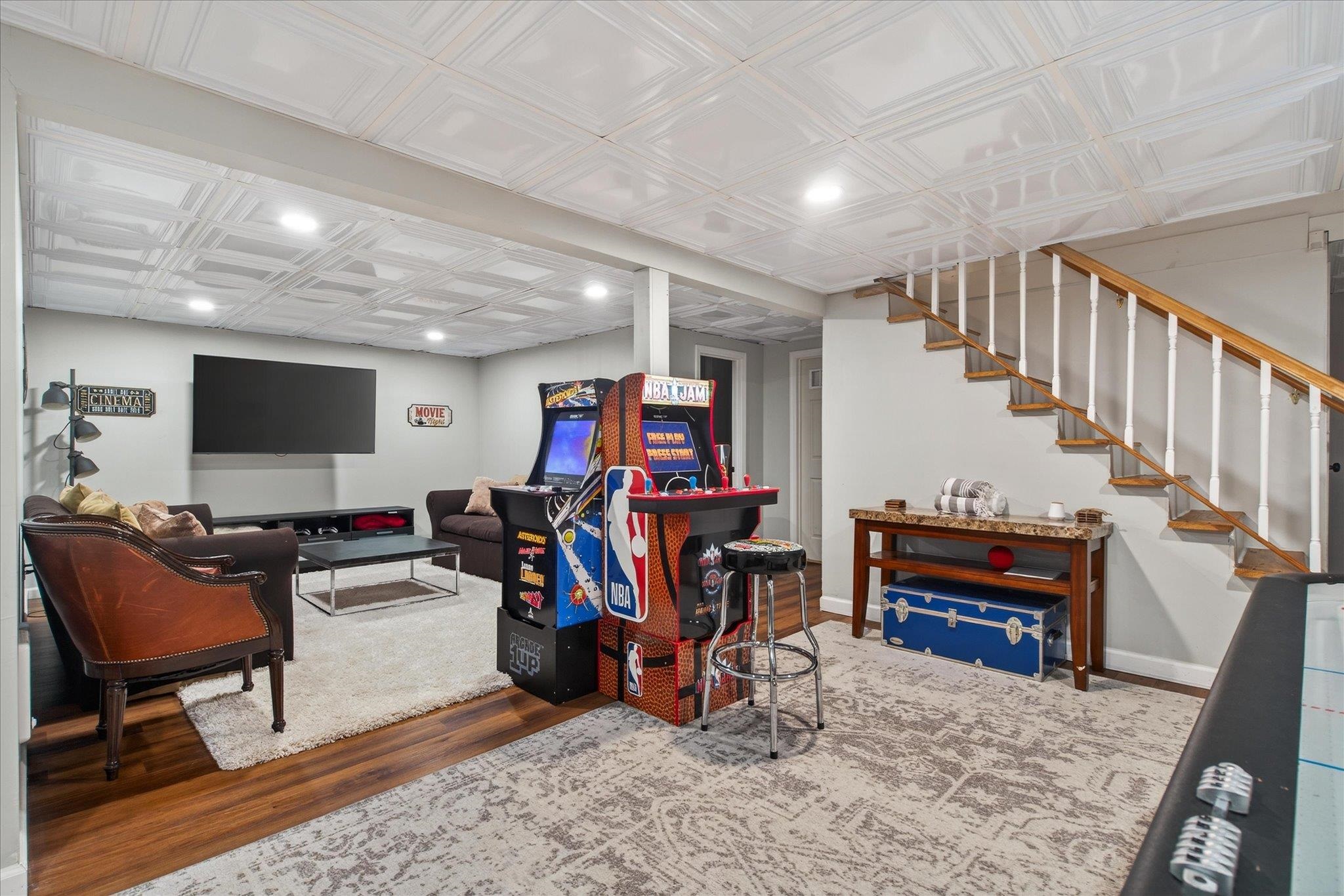 201 Spruce Drive Property Photo 45