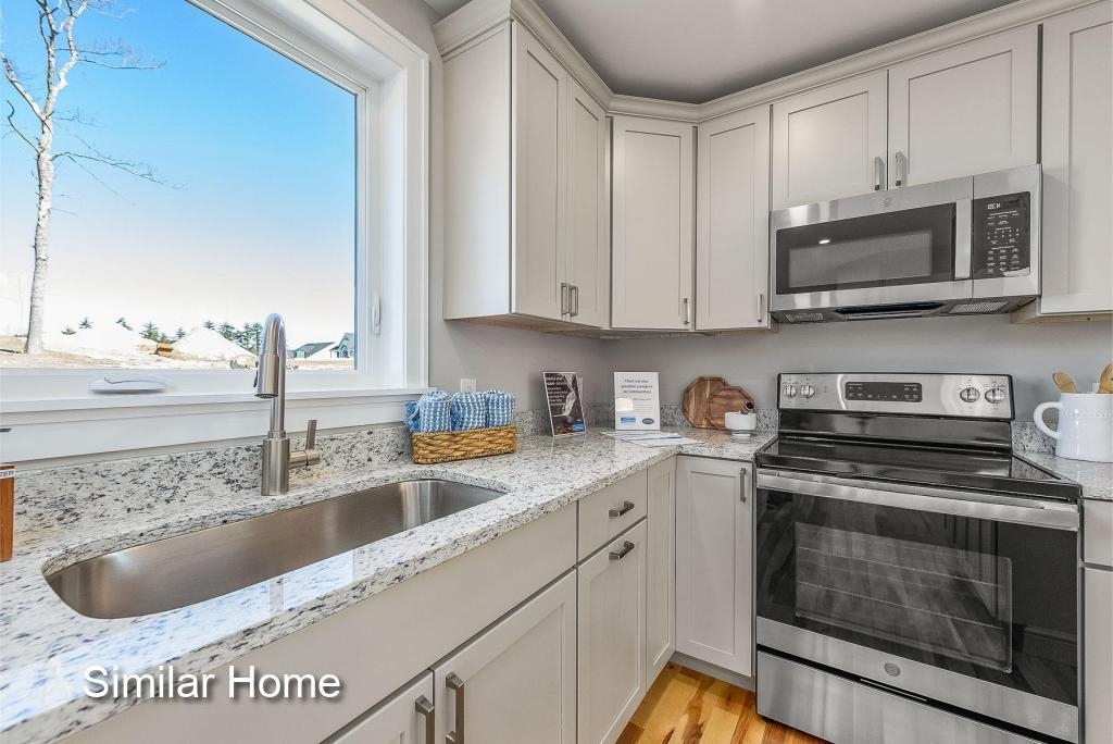 Unit 27 Summerwind Place Property Photo 12