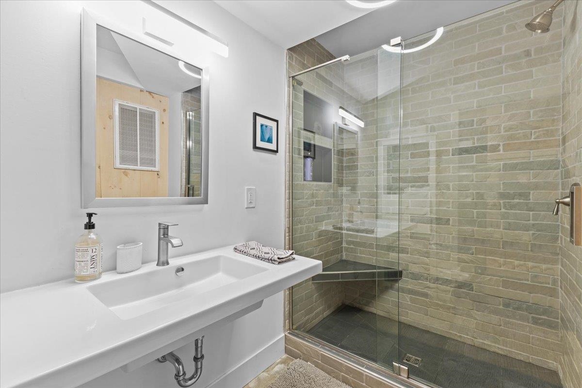 454 Mountain Road Property Photo 40