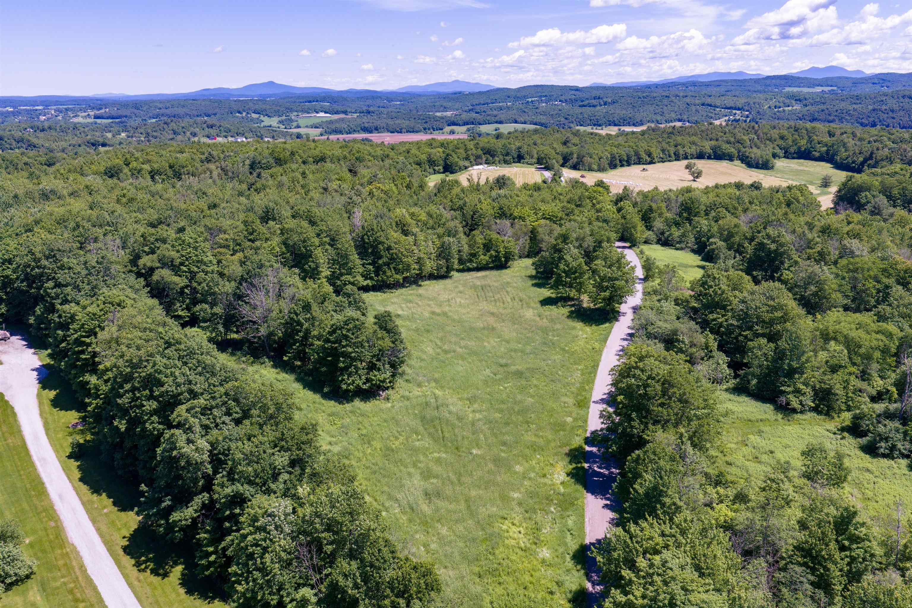 1000 Menard Road Property Photo 11