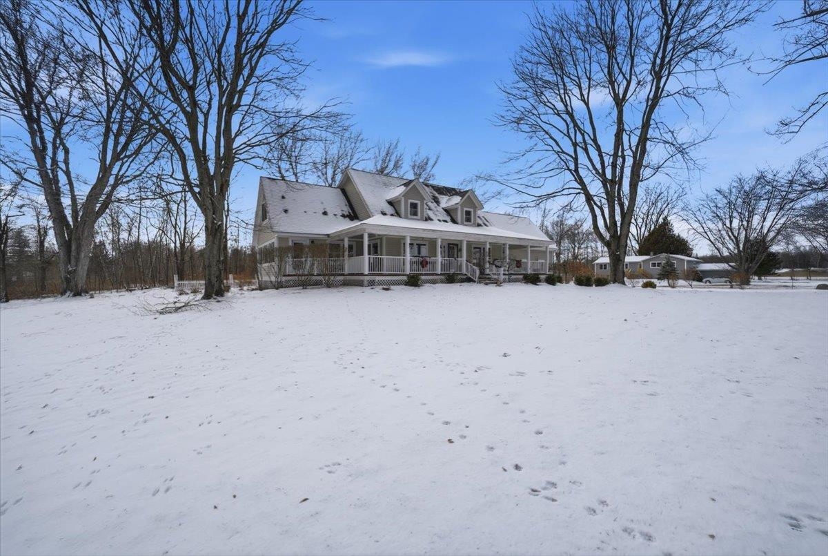 60 Holiday Point Road Property Photo 8