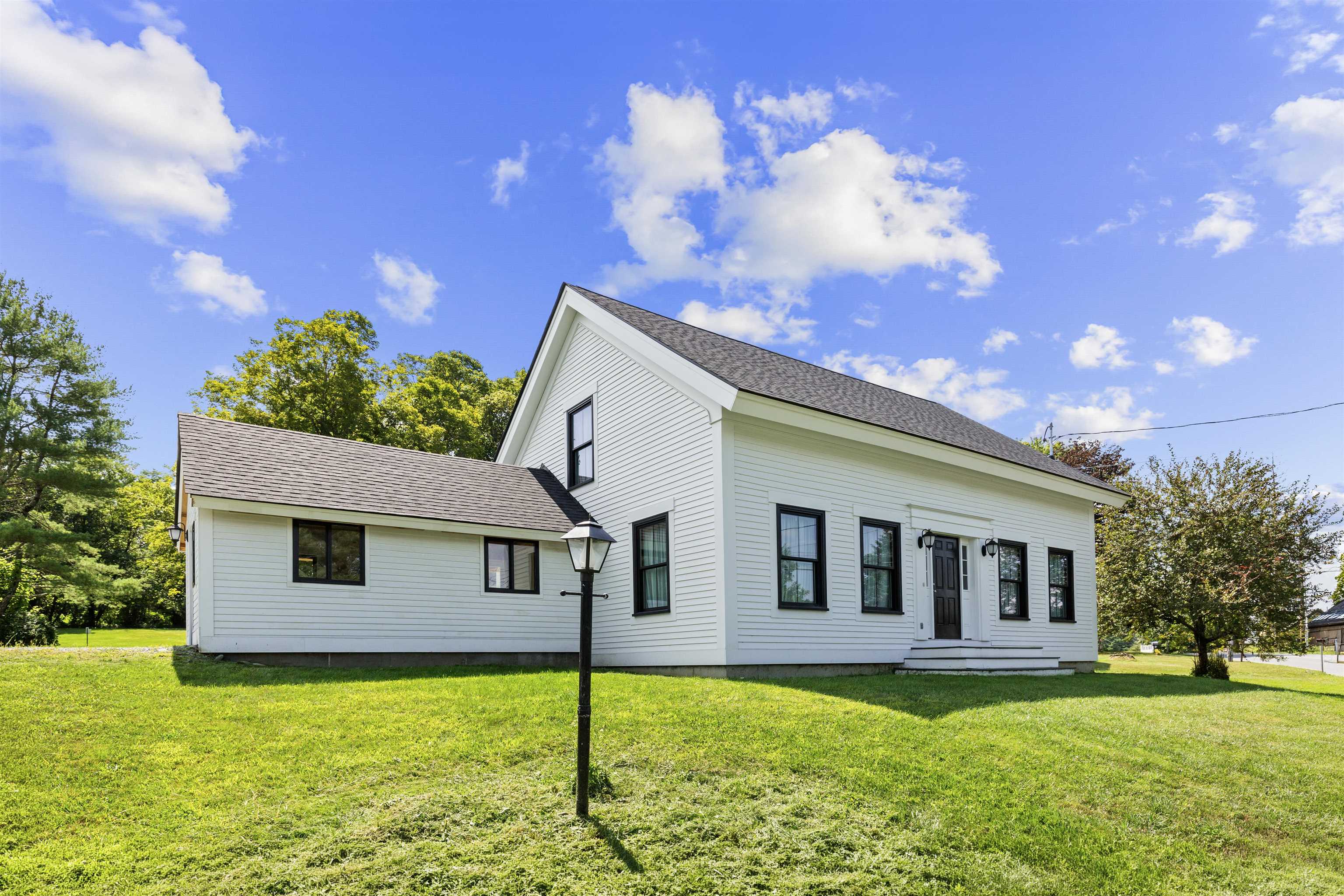 34 Pleasant Street Property Photo 1
