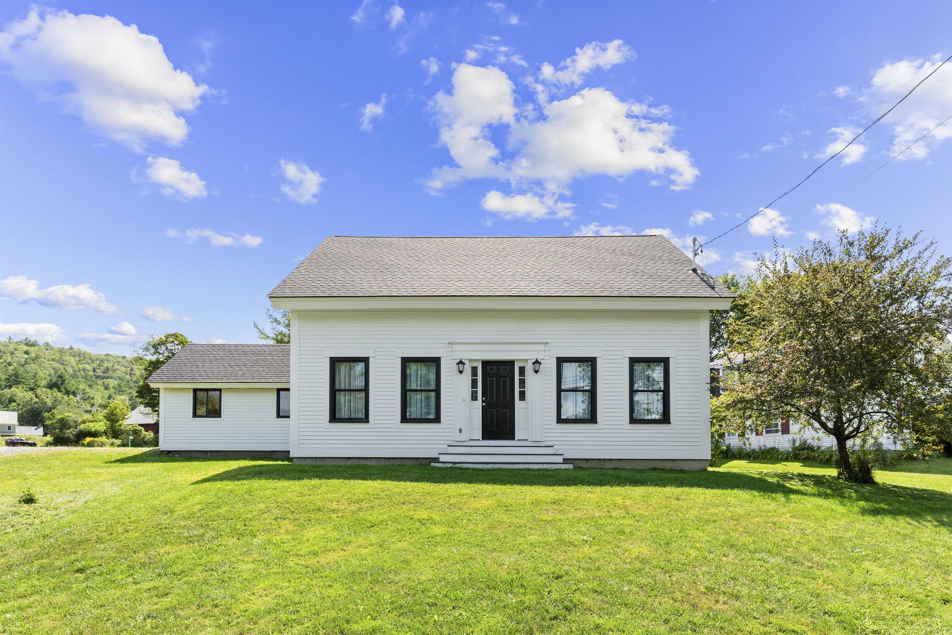 34 Pleasant Street Property Photo 2