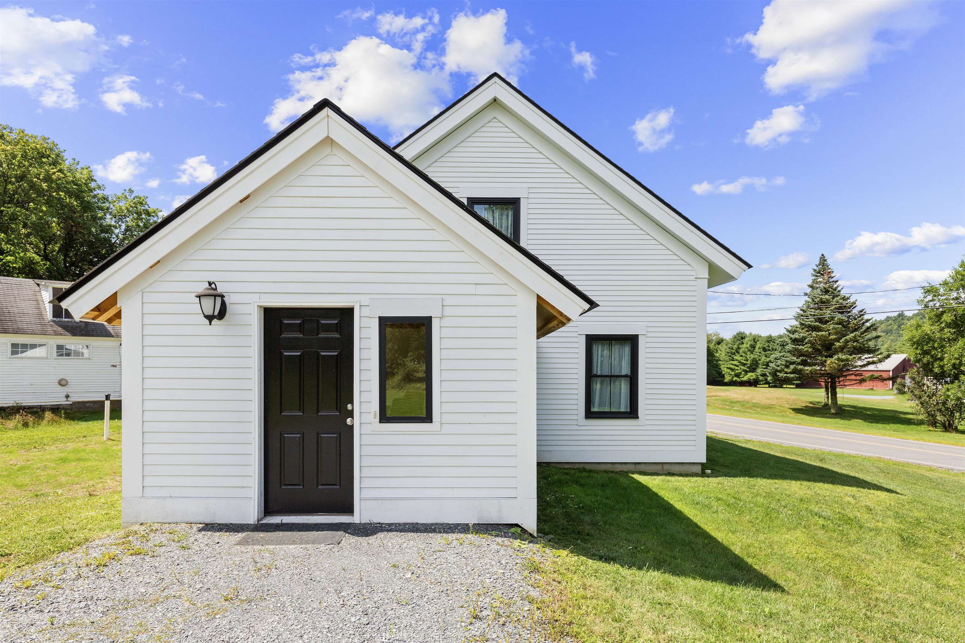 34 Pleasant Street Property Photo 22