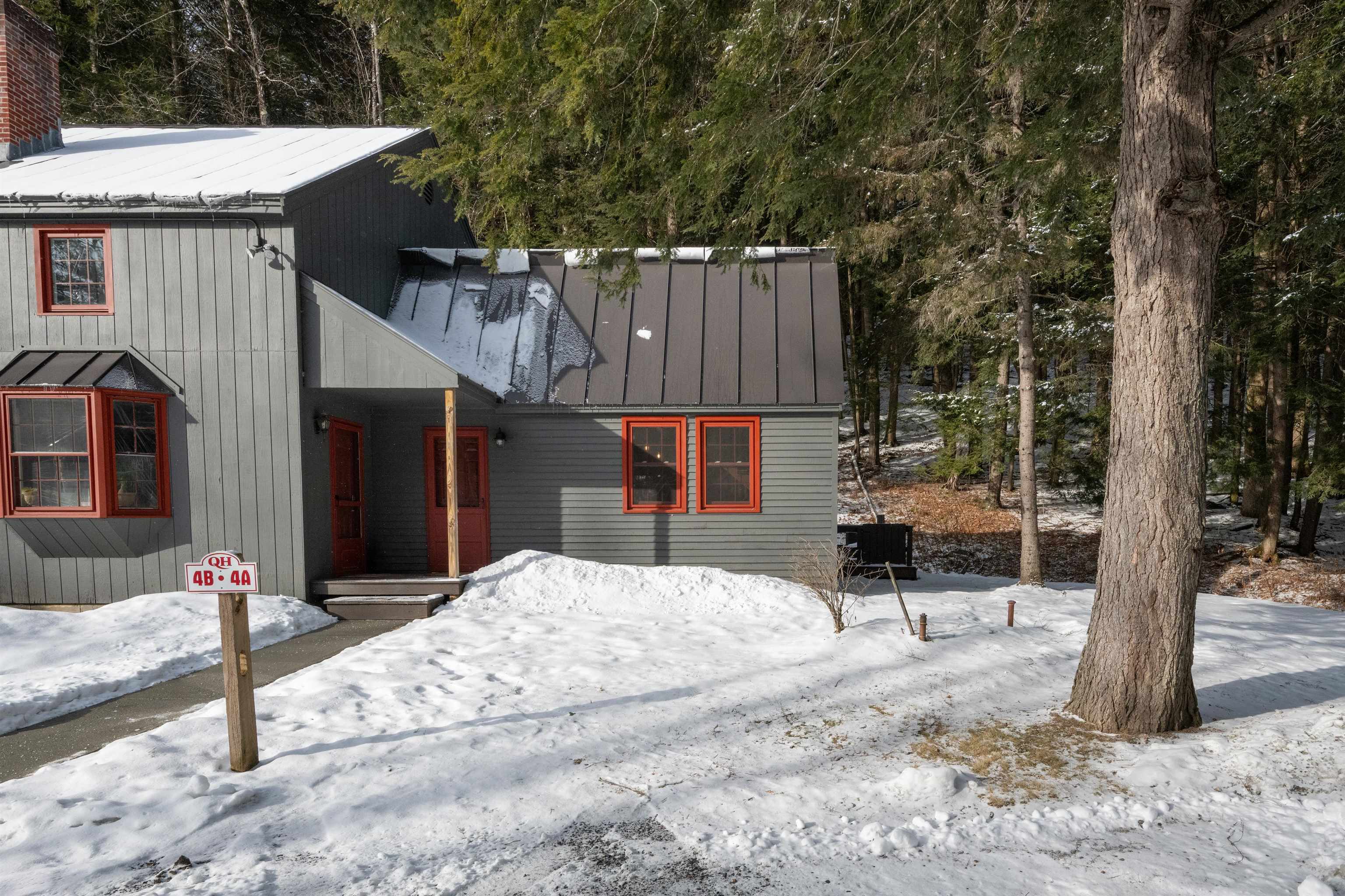 122 Quechee Hollow Lane Property Photo 3